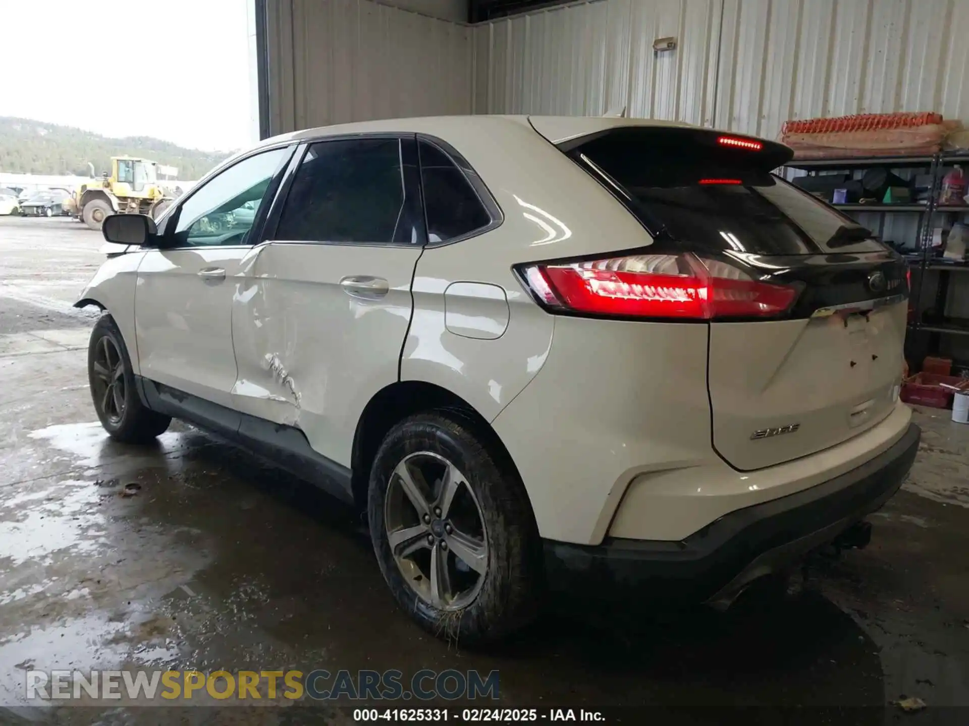 3 Photograph of a damaged car 2FMPK4J98LBA94897 FORD EDGE 2020