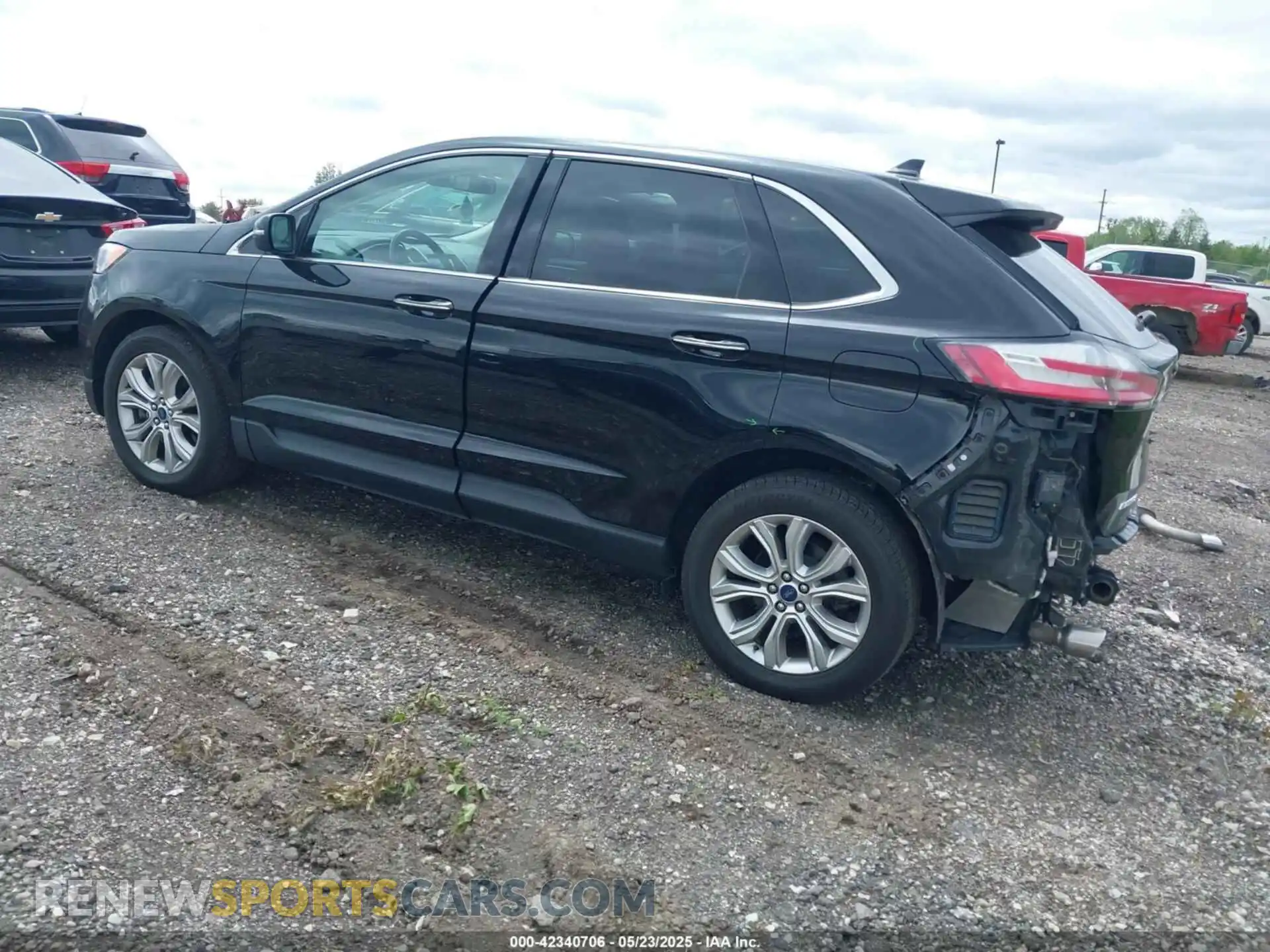 3 Photograph of a damaged car 2FMPK4K94LBA22657 FORD EDGE 2020