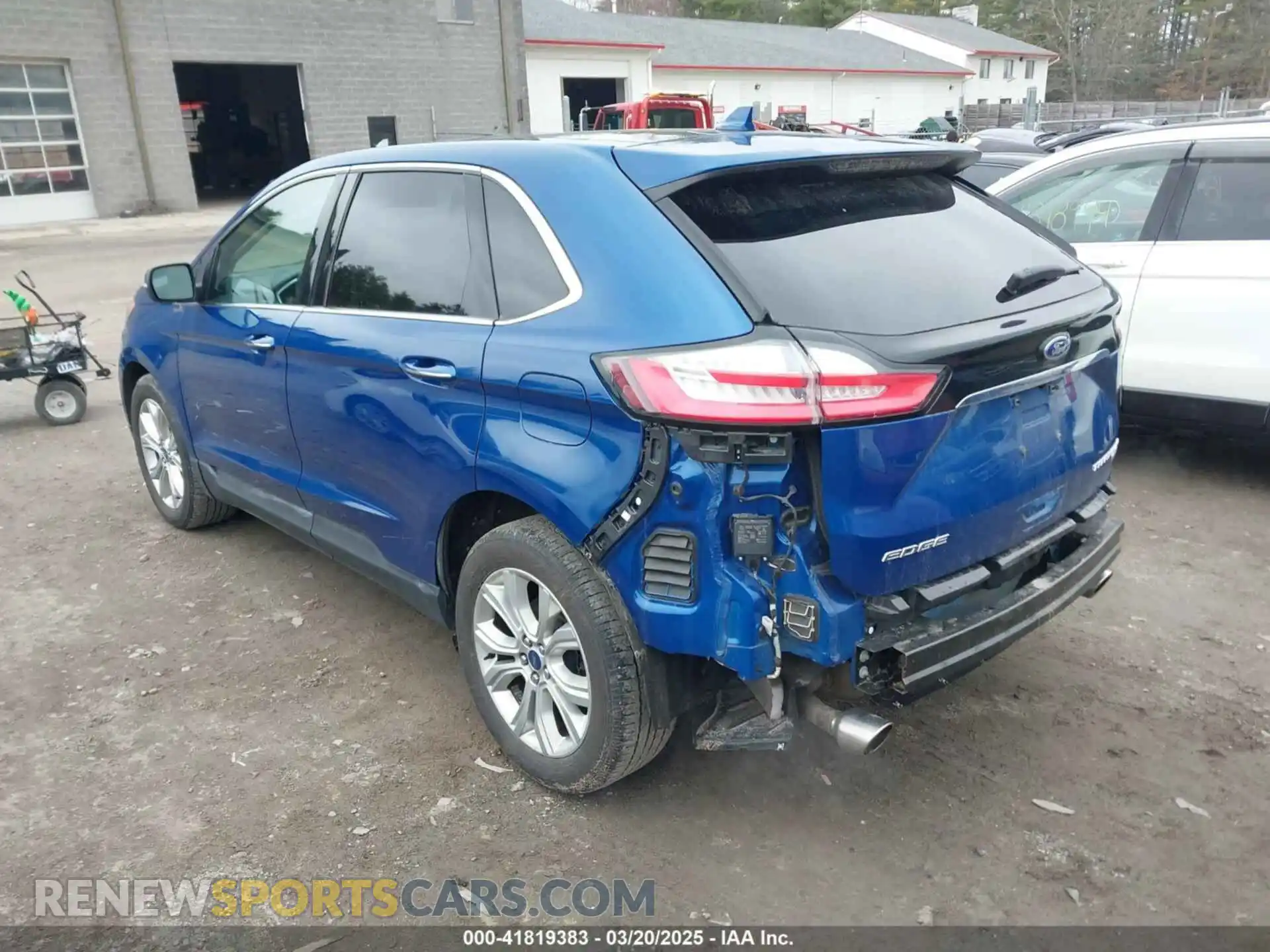 3 Photograph of a damaged car 2FMPK4K9XLBA53394 FORD EDGE 2020