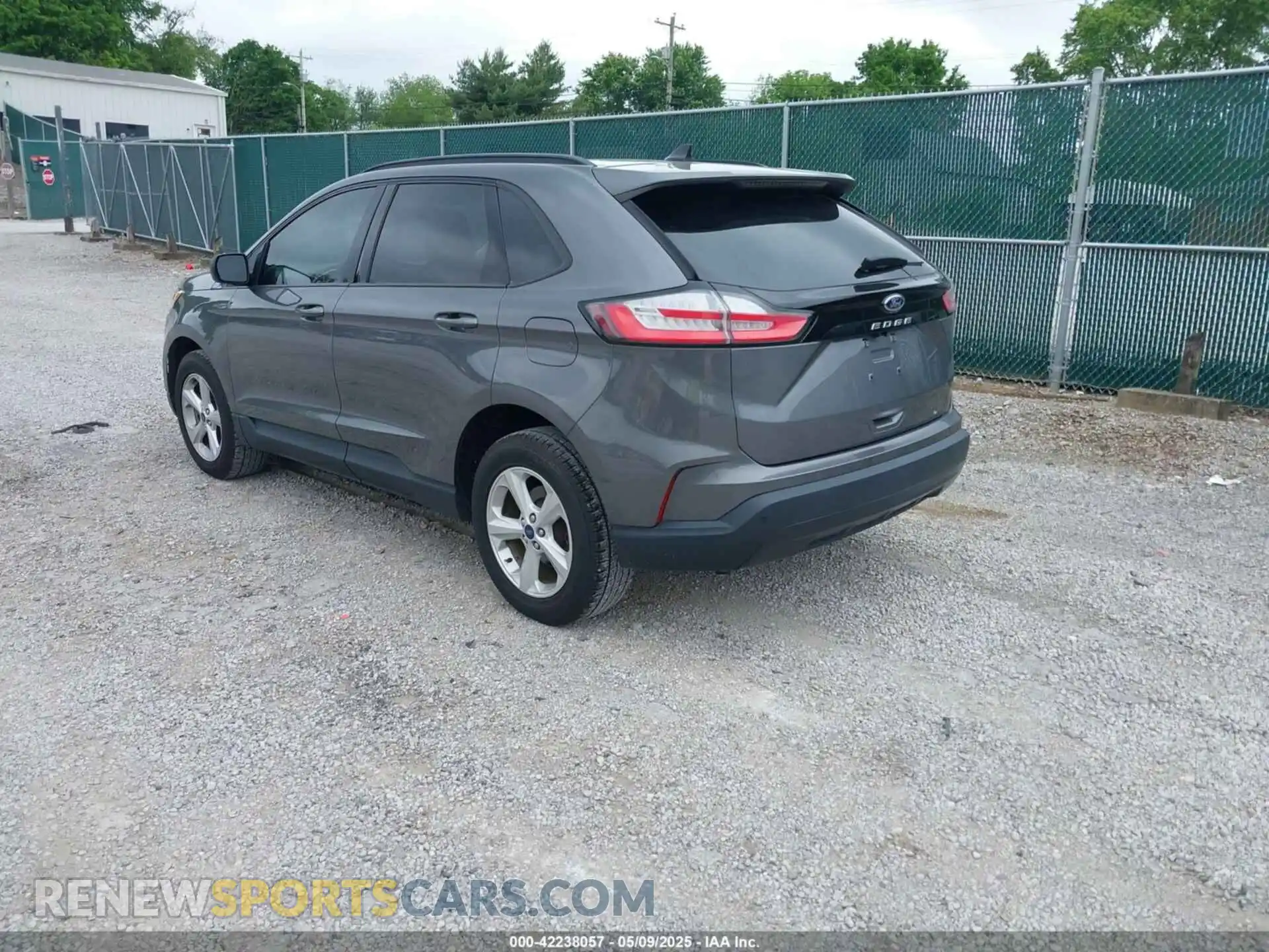 3 Photograph of a damaged car 2FMPK3G91MBA32468 FORD EDGE 2021