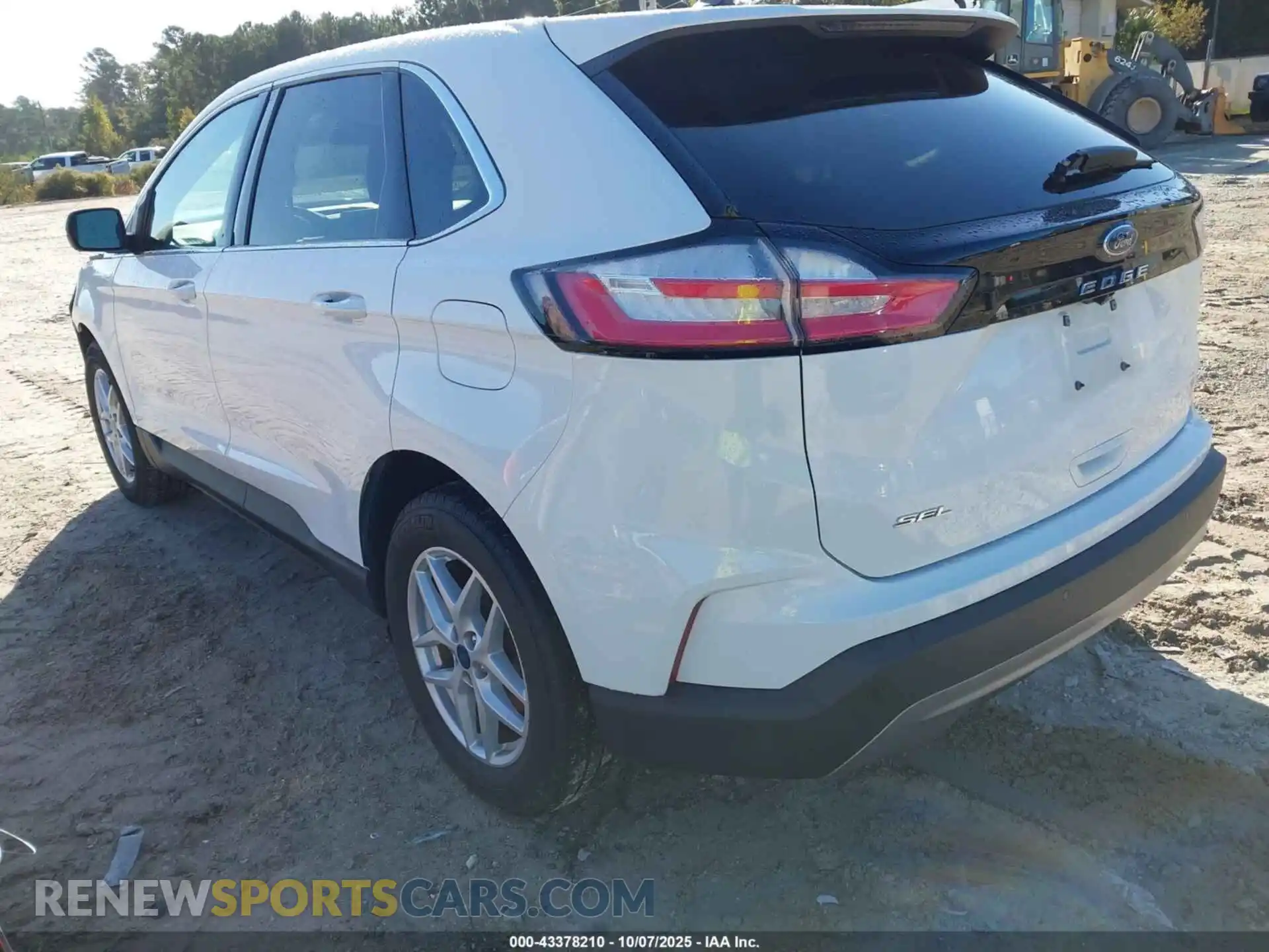 3 Photograph of a damaged car 2FMPK3J90MBA22927 FORD EDGE 2021