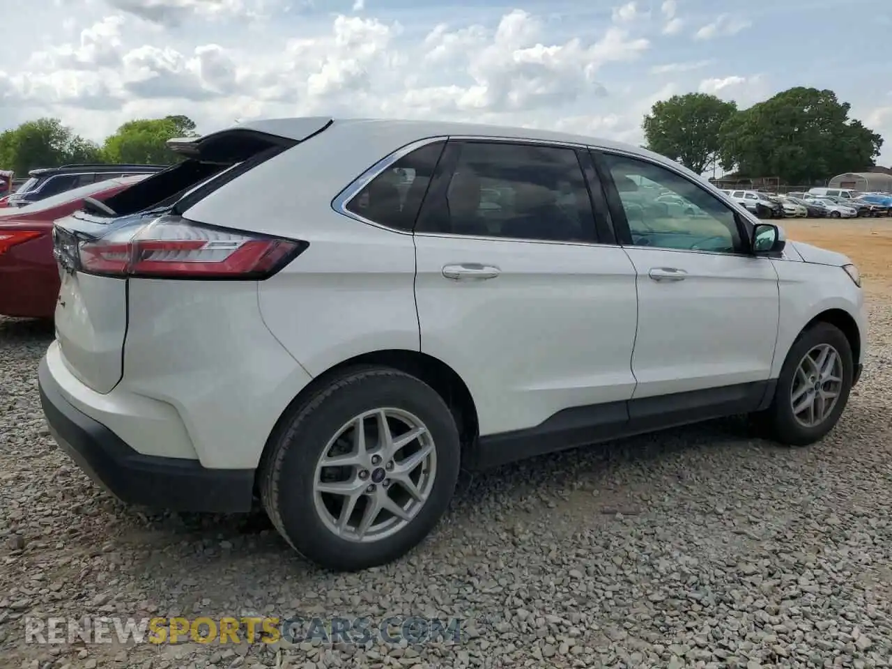 3 Photograph of a damaged car 2FMPK3J90MBA33930 FORD EDGE 2021