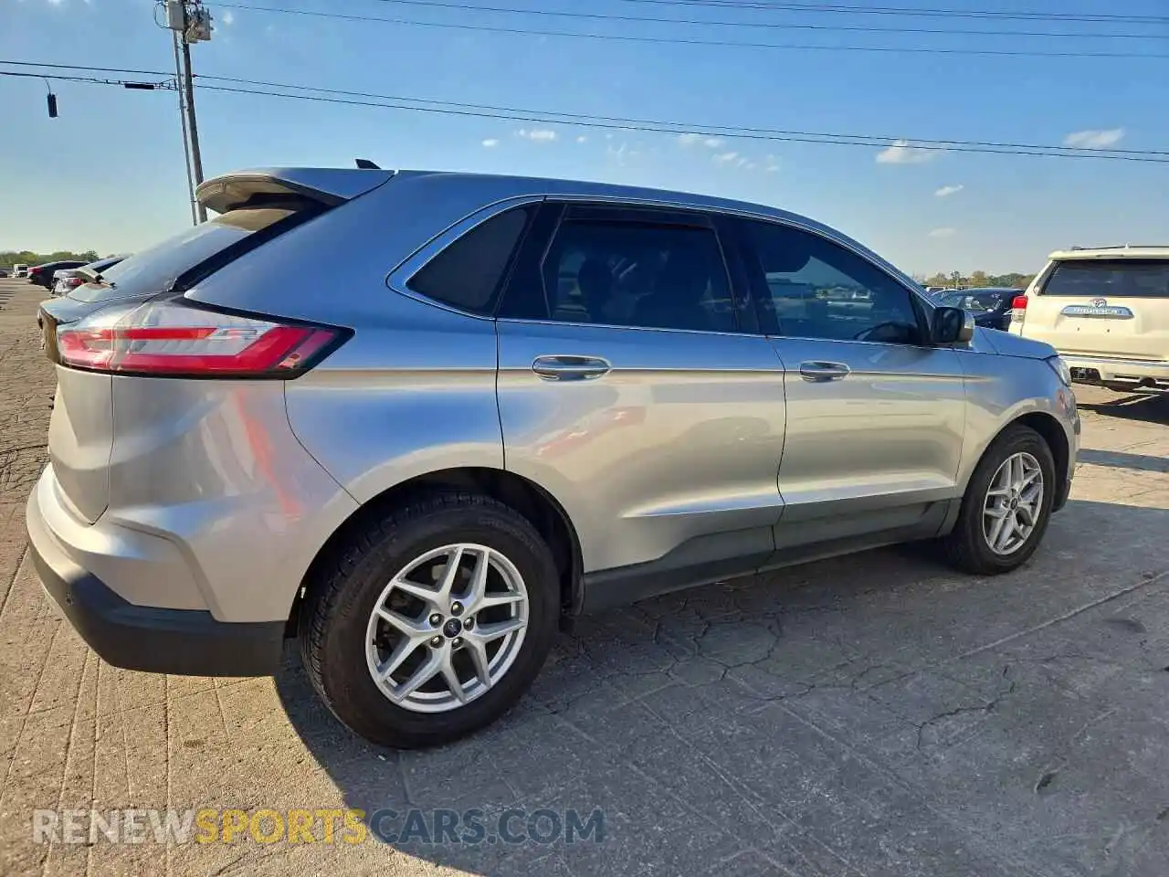 3 Photograph of a damaged car 2FMPK3J92MBA02436 FORD EDGE 2021