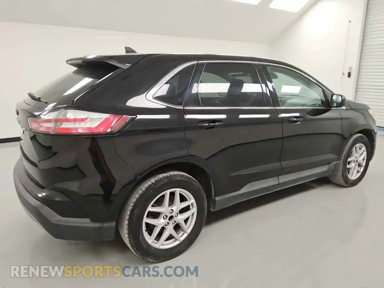 3 Фотография поврежденного автомобиля 2FMPK3J97MBA06126 FORD EDGE 2021