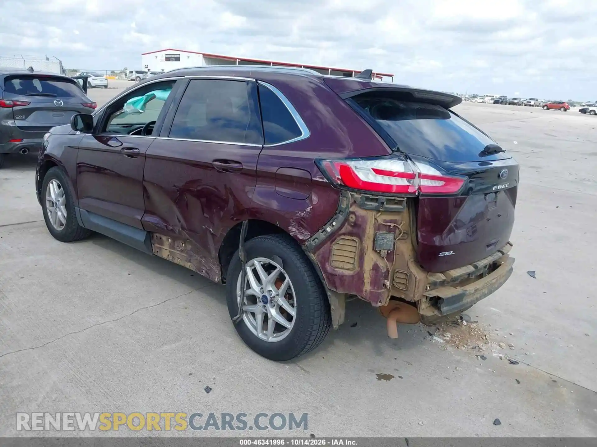 3 fotografías del automóvil dañado 2FMPK3J9XMBA02782 FORD EDGE 2021