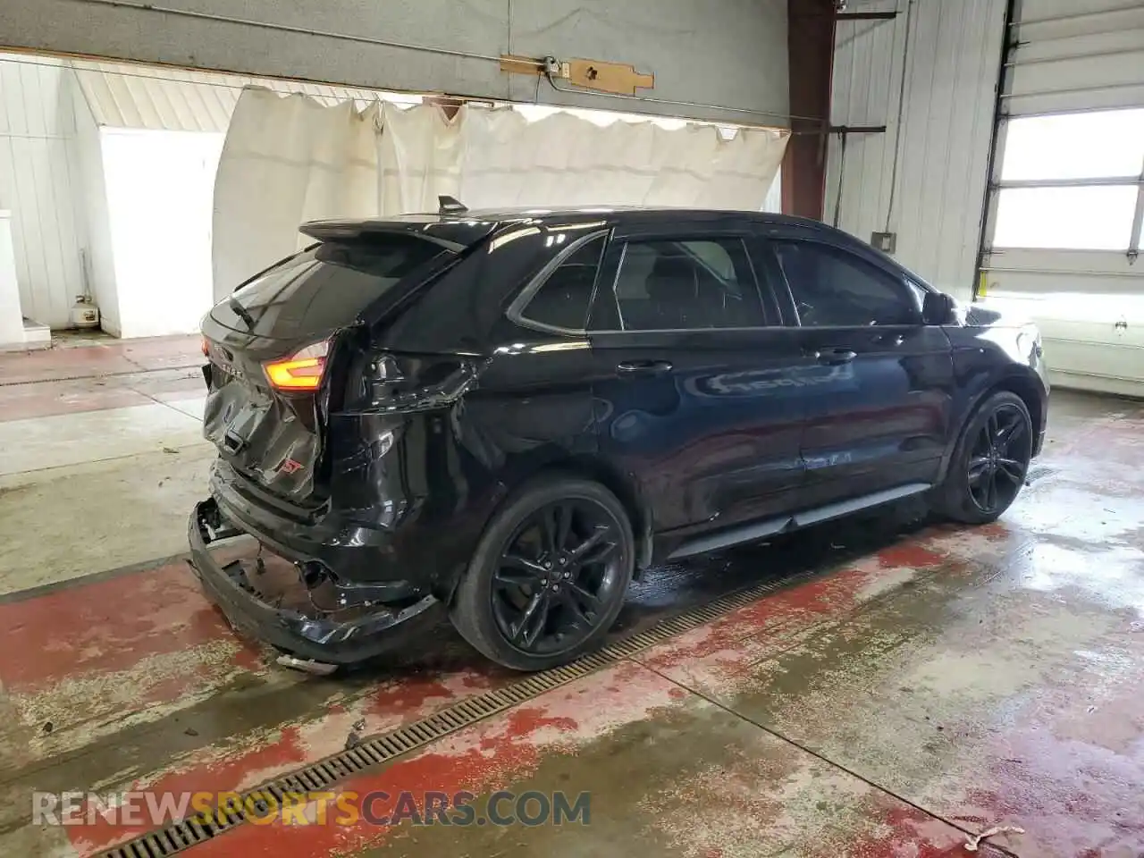 3 Photograph of a damaged car 2FMPK4AP3MBA64030 FORD EDGE 2021