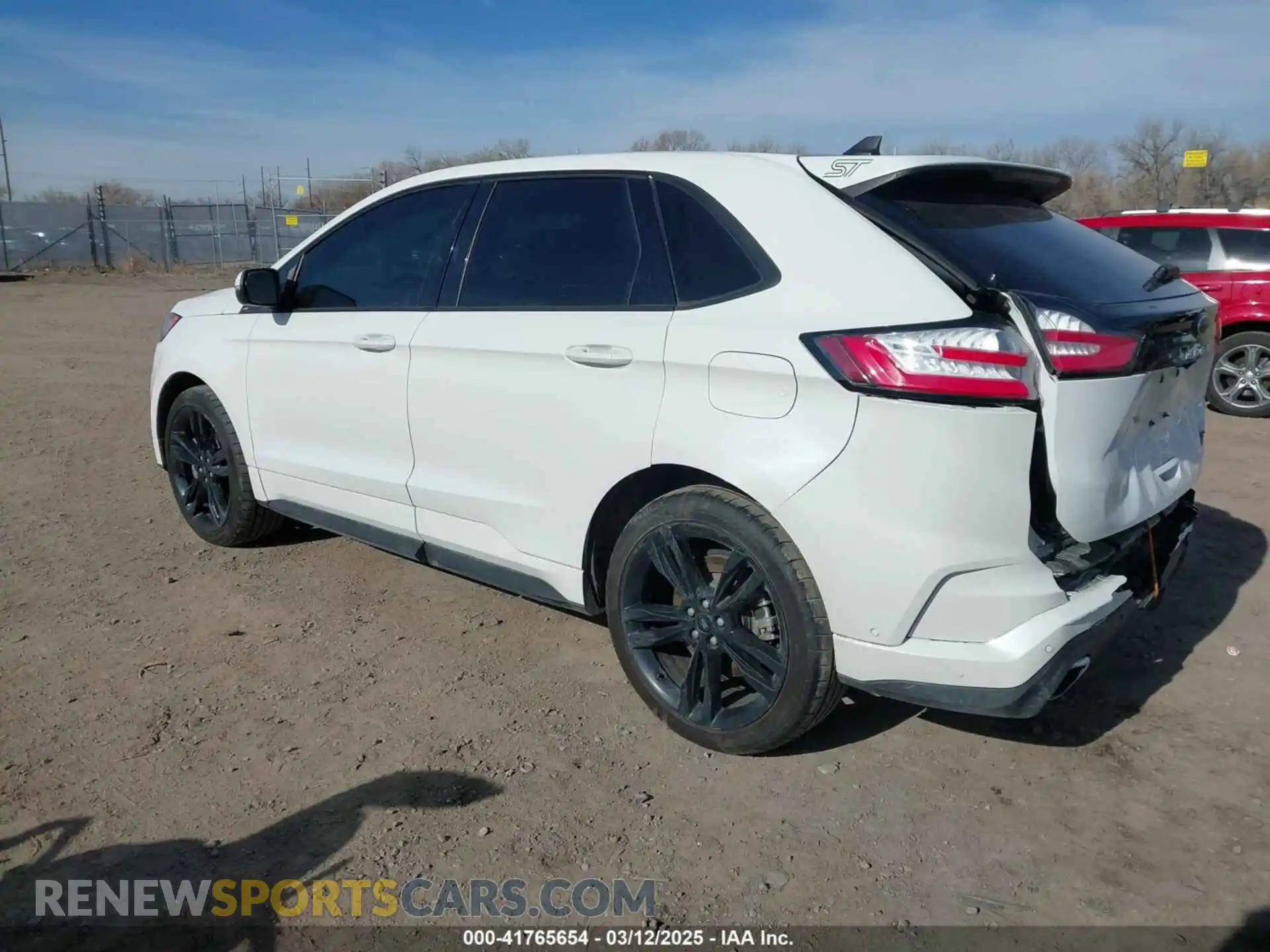 3 Photograph of a damaged car 2FMPK4AP4MBA18478 FORD EDGE 2021