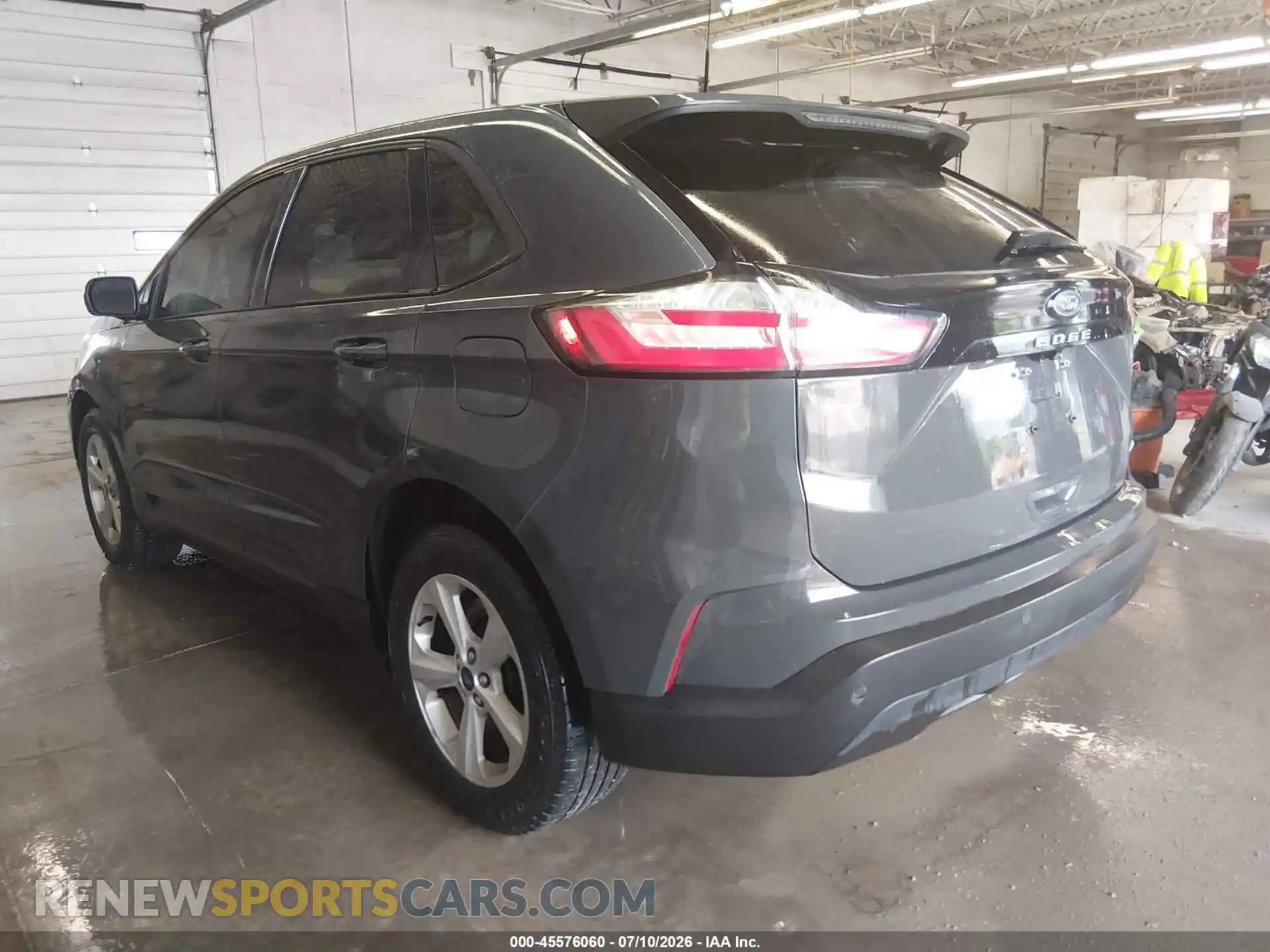 3 Photograph of a damaged car 2FMPK4G90MBA48280 FORD EDGE 2021