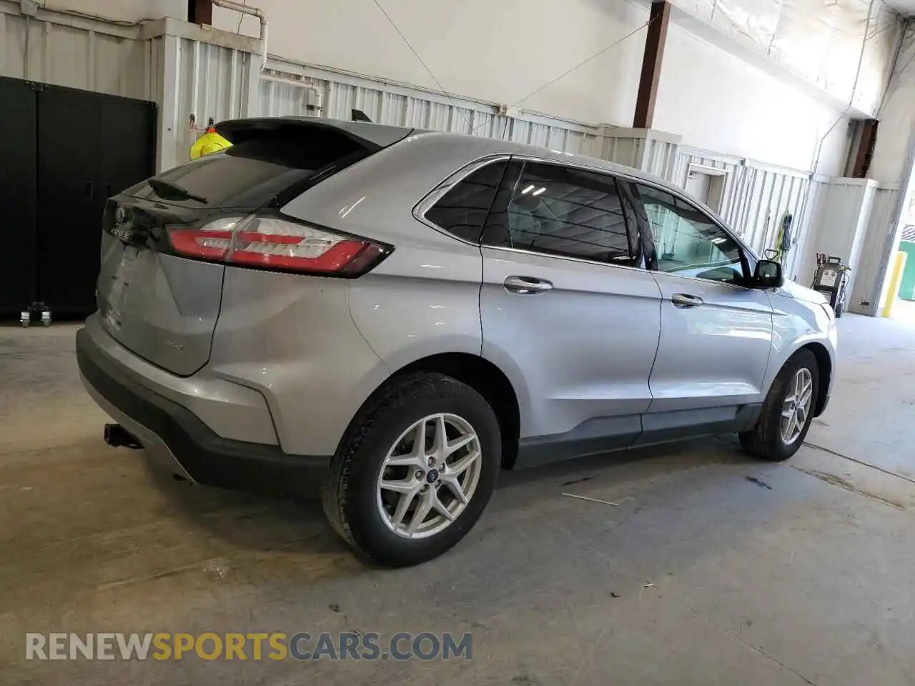 3 Фотография поврежденного автомобиля 2FMPK4J90MBA21928 FORD EDGE 2021