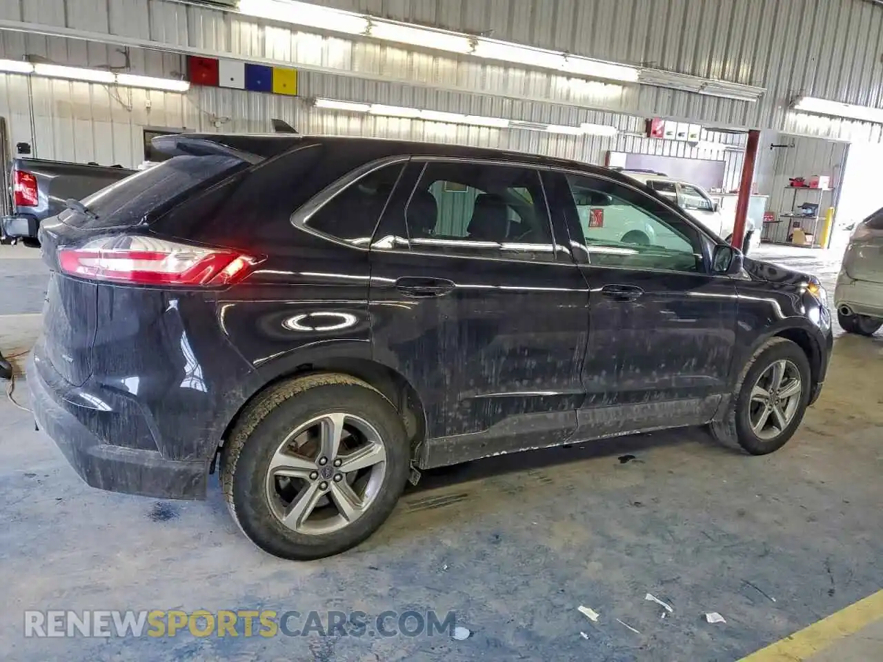 3 Photograph of a damaged car 2FMPK4J91MBA47342 FORD EDGE 2021