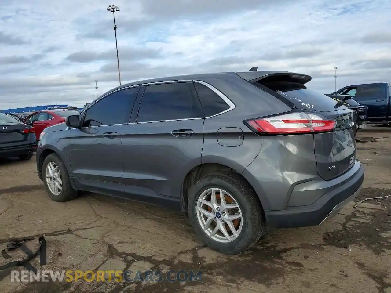 2 fotografías del automóvil dañado 2FMPK4J93MBA39775 FORD EDGE 2021
