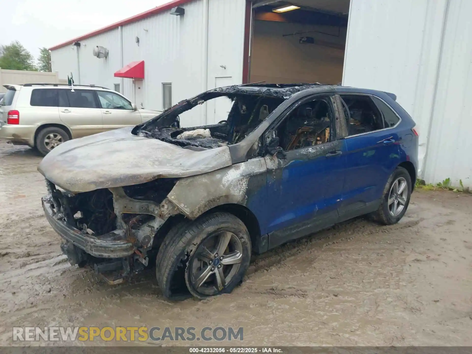 2 Photograph of a damaged car 2FMPK4J95MBA32780 FORD EDGE 2021