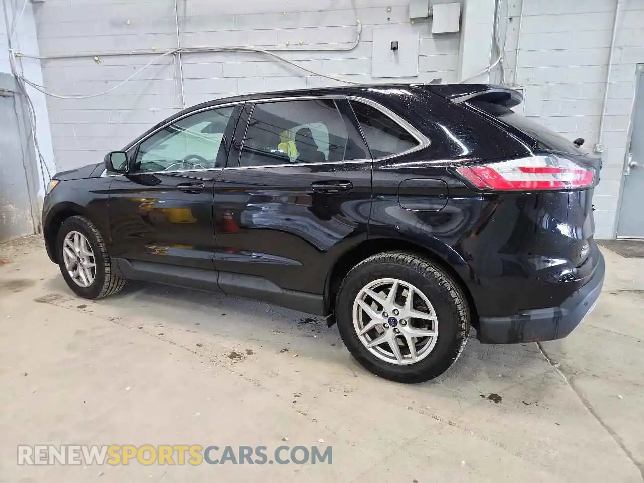 2 fotografías del automóvil dañado 2FMPK4J96MBA50141 FORD EDGE 2021