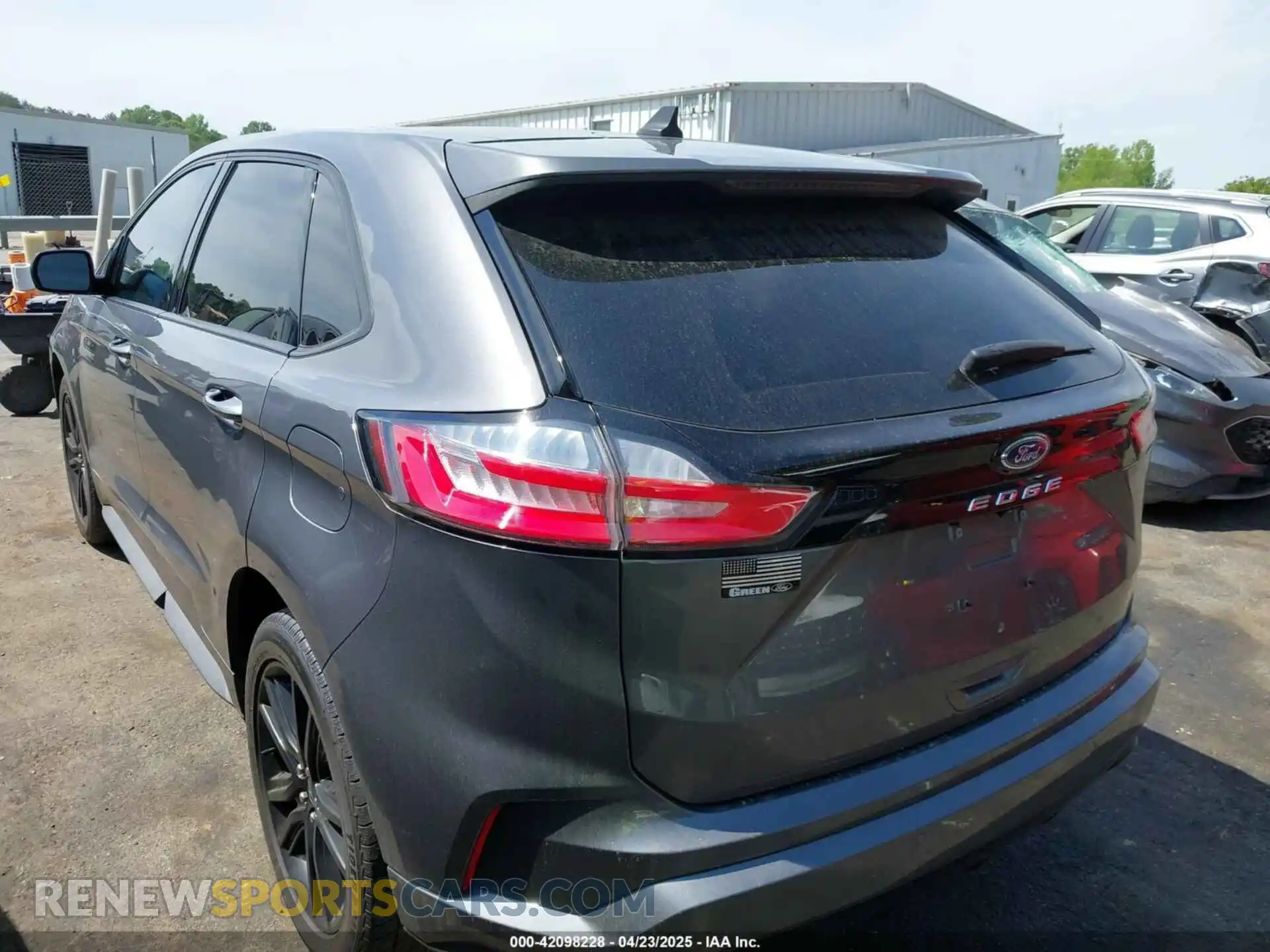 3 Photograph of a damaged car 2FMPK4J96MBA64797 FORD EDGE 2021