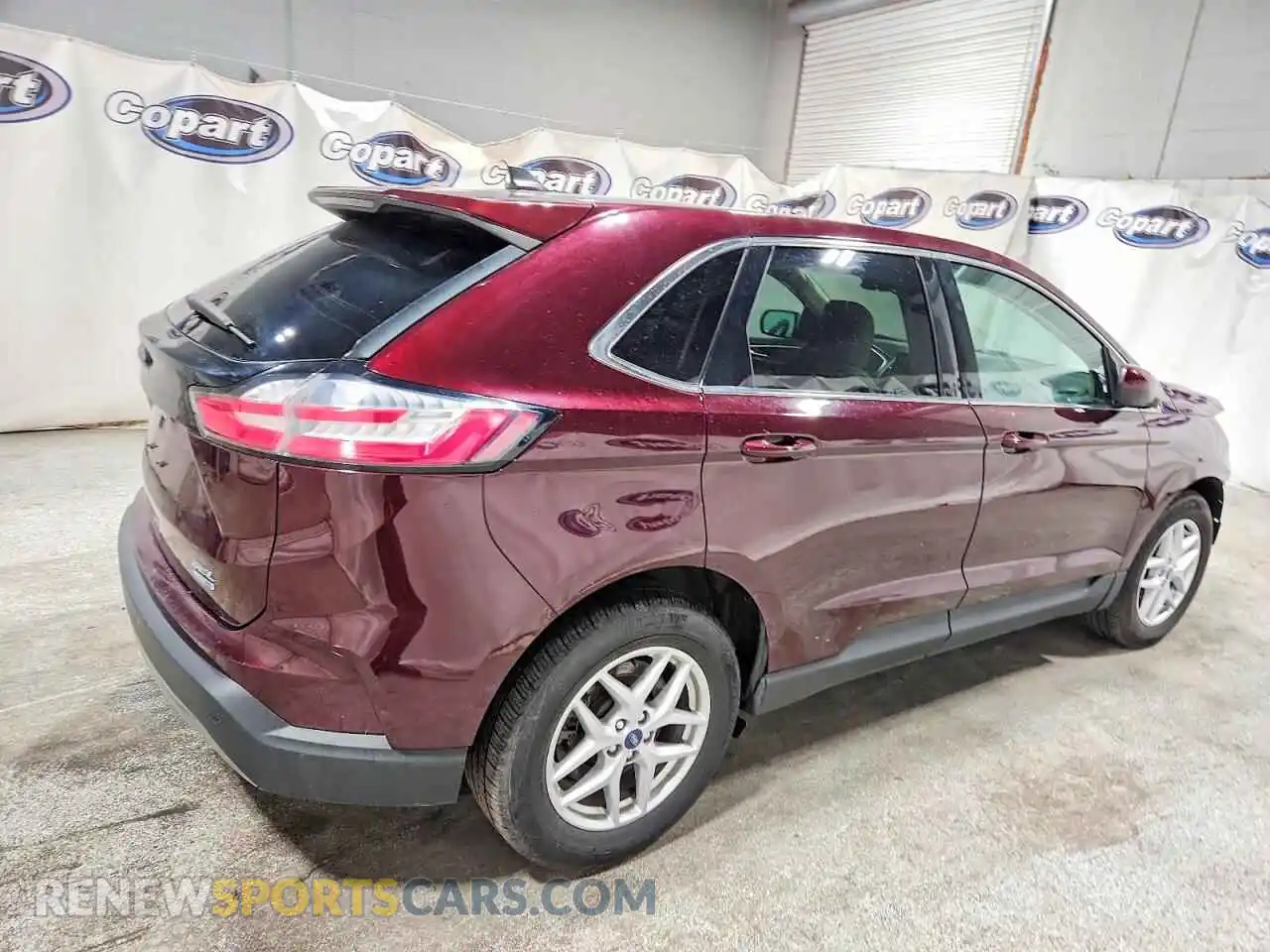 3 Photograph of a damaged car 2FMPK4J9XMBA17305 FORD EDGE 2021