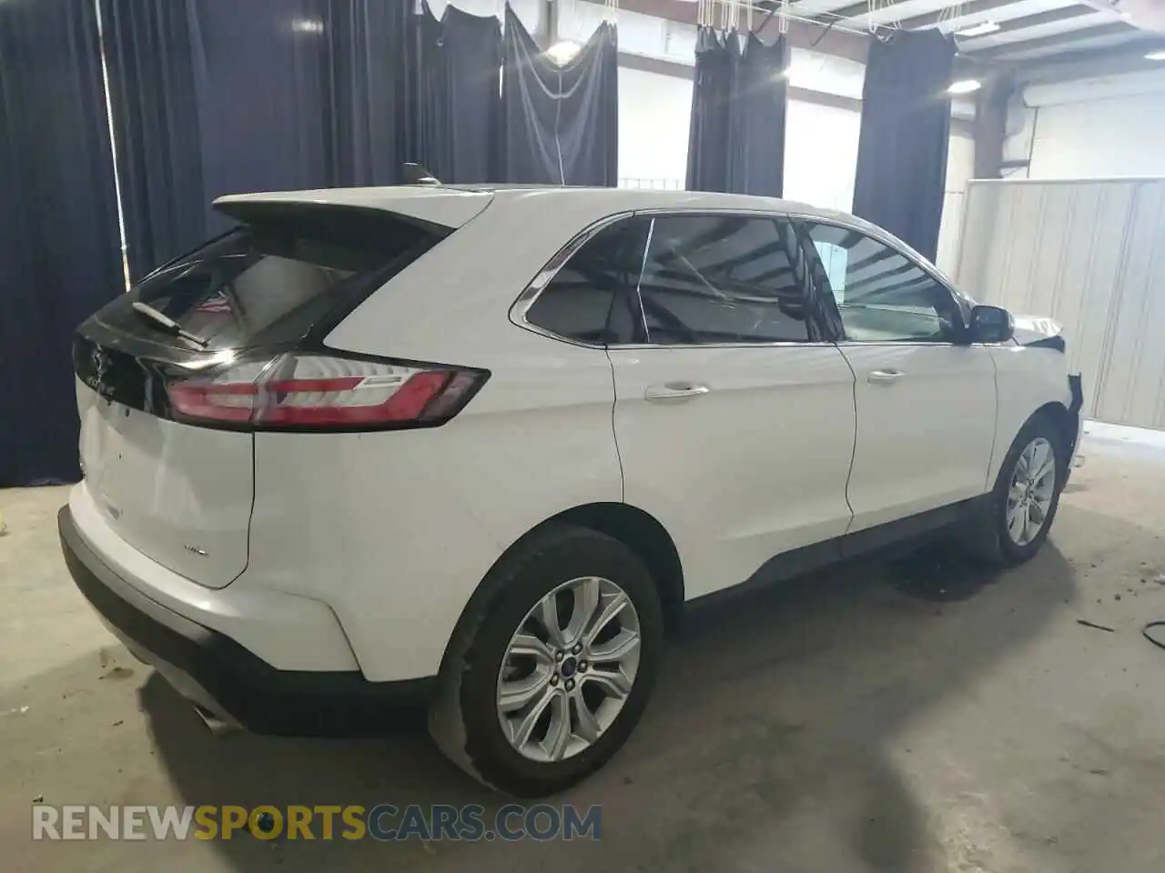3 Photograph of a damaged car 2FMPK4K96MBA27411 FORD EDGE 2021