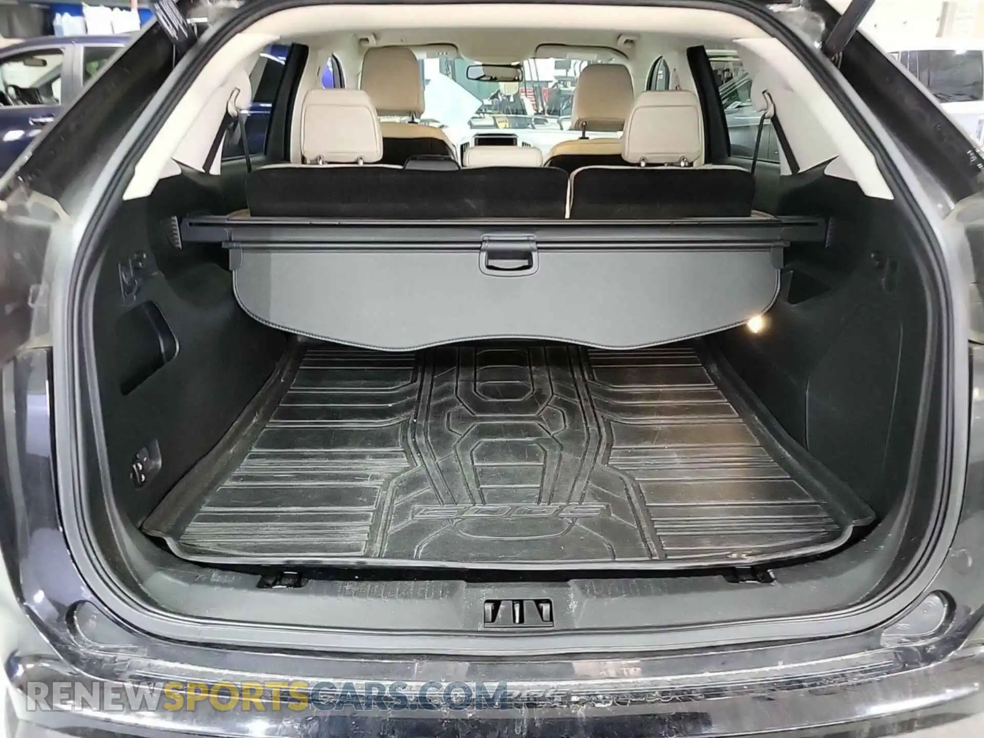 1 Photograph of a damaged car 2FMPK4K99MBA51606 FORD EDGE 2021