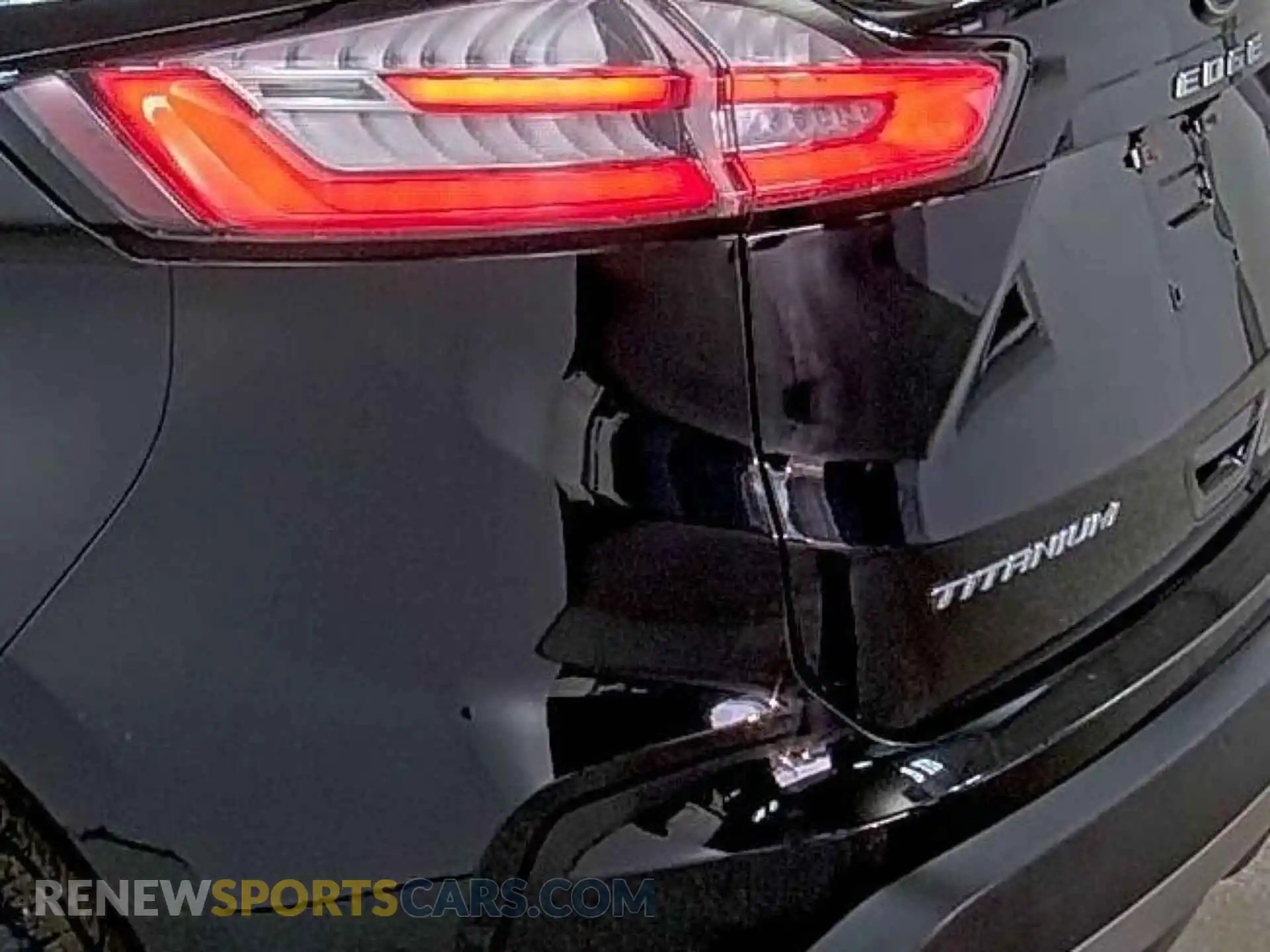 2 Photograph of a damaged car 2FMPK4K99MBA51606 FORD EDGE 2021