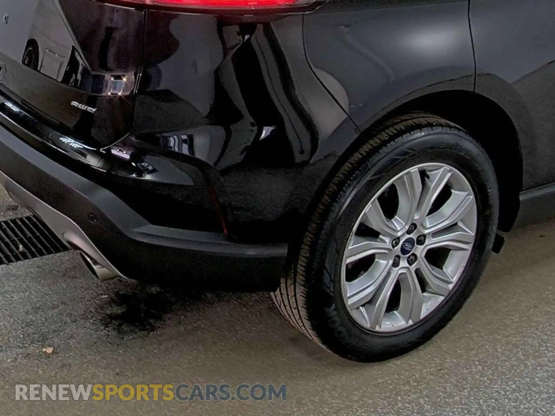 3 Photograph of a damaged car 2FMPK4K99MBA51606 FORD EDGE 2021