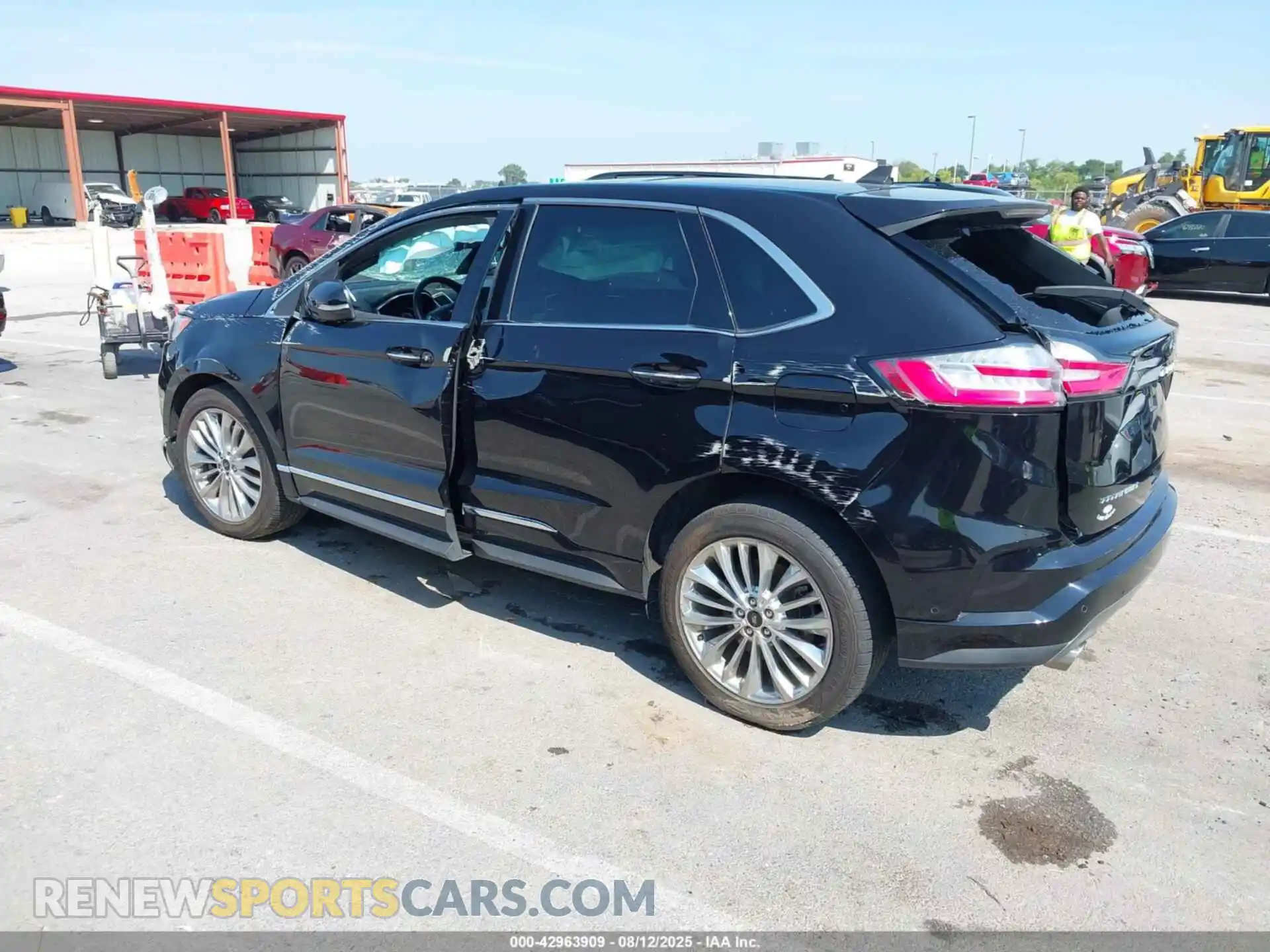 3 Photograph of a damaged car 2FMPK4K9XMBA17027 FORD EDGE 2021