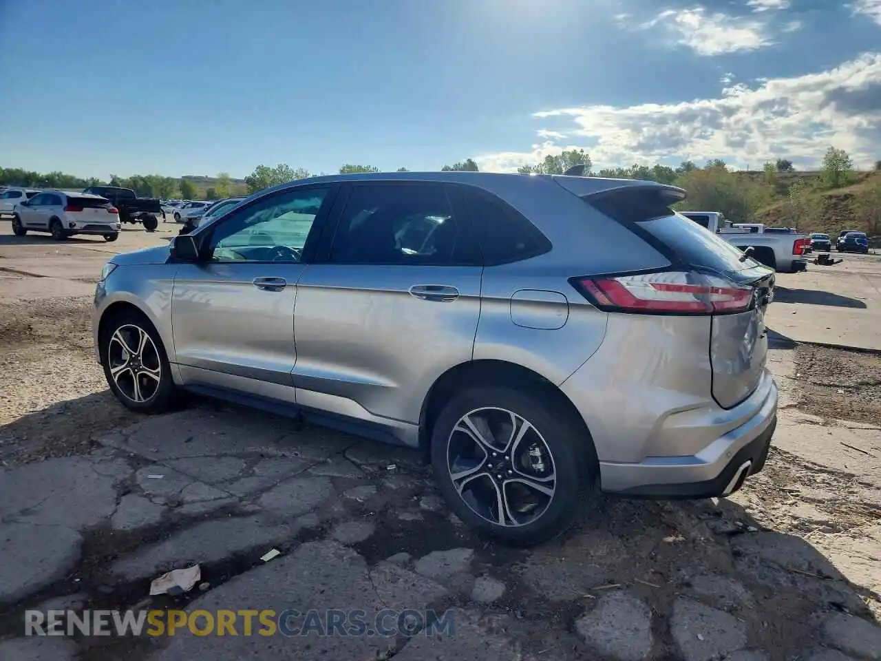 2 fotografías del automóvil dañado 2FMPK4AP7NBA25362 FORD EDGE 2022