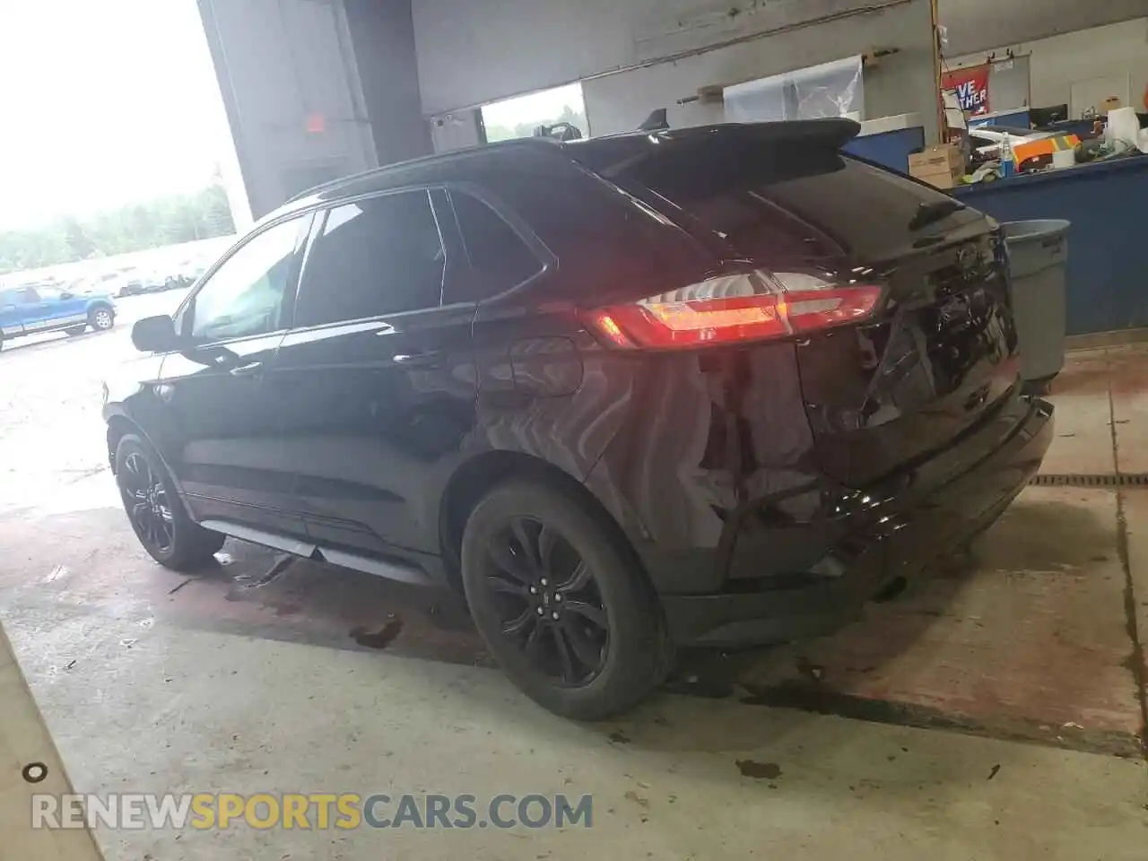 2 Photograph of a damaged car 2FMPK4G93NBA74809 FORD EDGE 2022