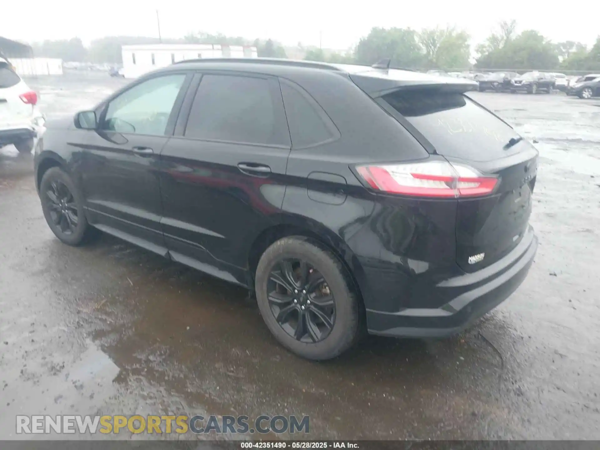3 Фотография поврежденного автомобиля 2FMPK4G94NBA99279 FORD EDGE 2022