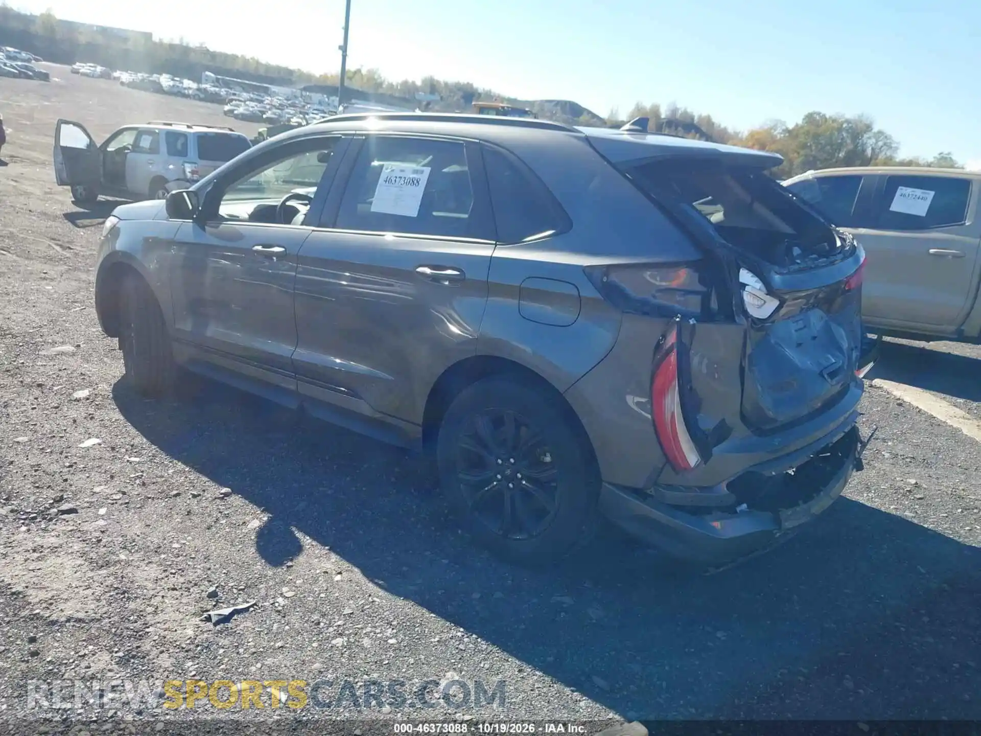 3 Photograph of a damaged car 2FMPK4G98NBA96014 FORD EDGE 2022