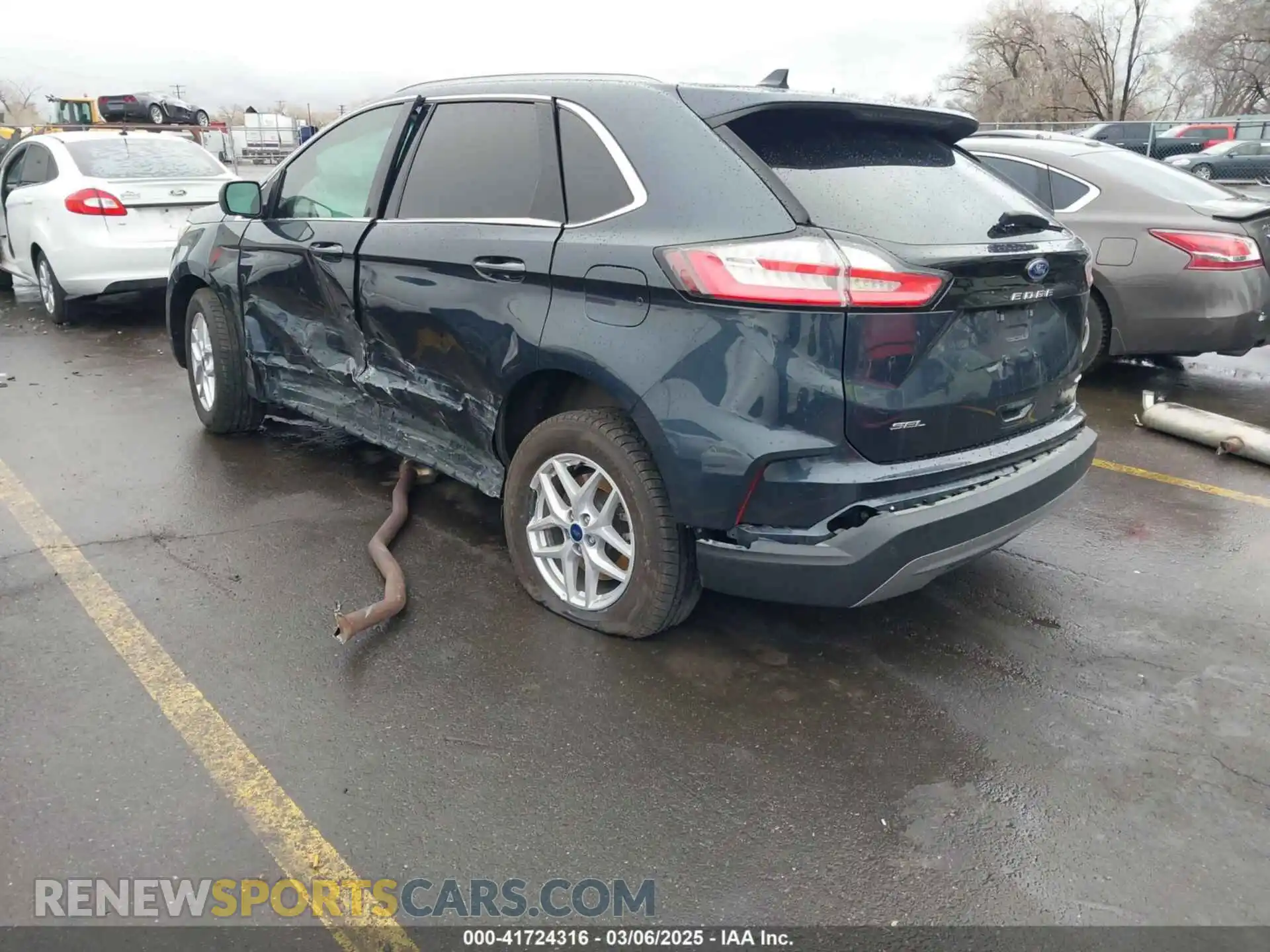 3 Photograph of a damaged car 2FMPK4J90NBA71360 FORD EDGE 2022