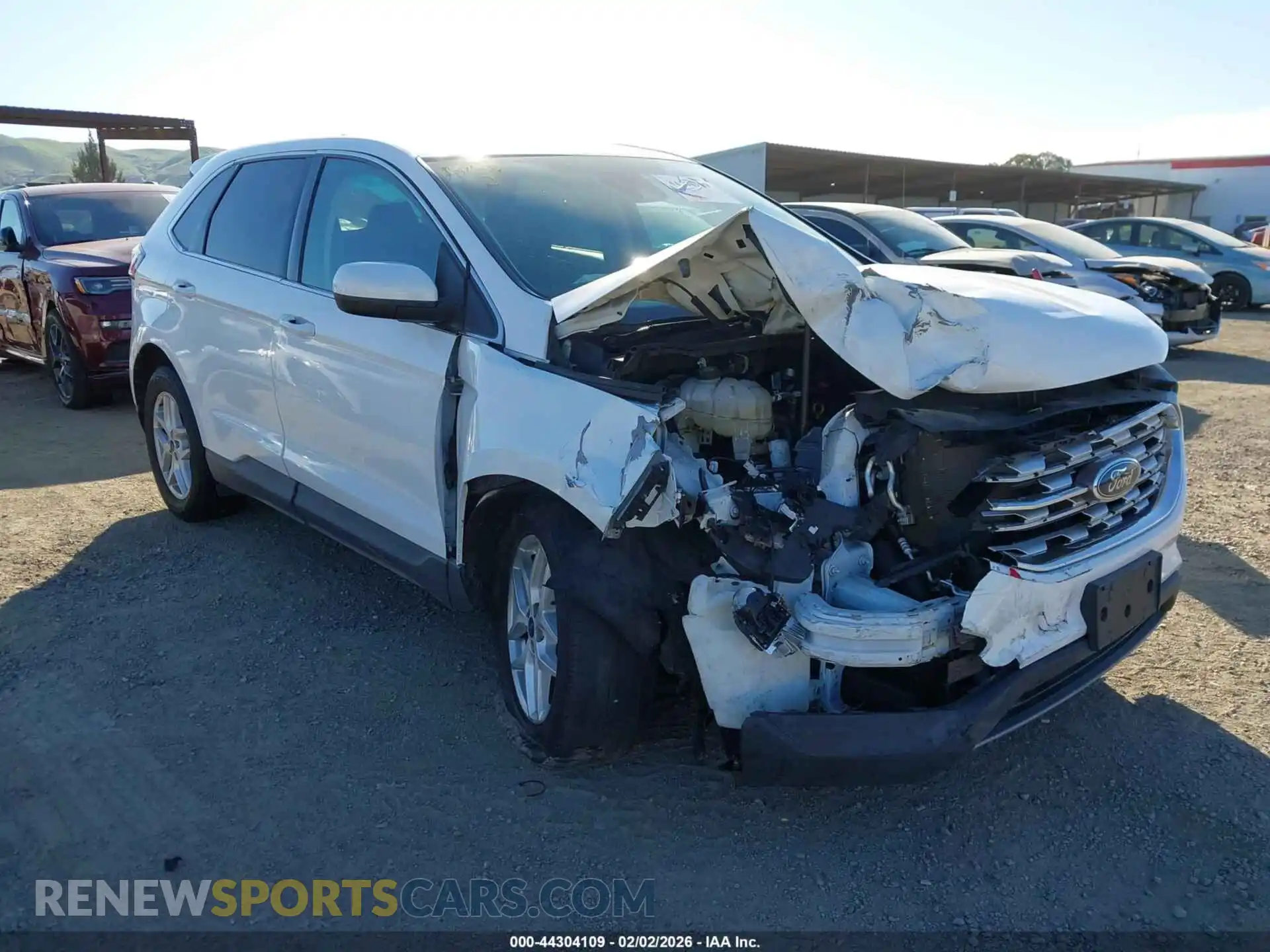 1 Photograph of a damaged car 2FMPK4J91NBA15685 FORD EDGE 2022