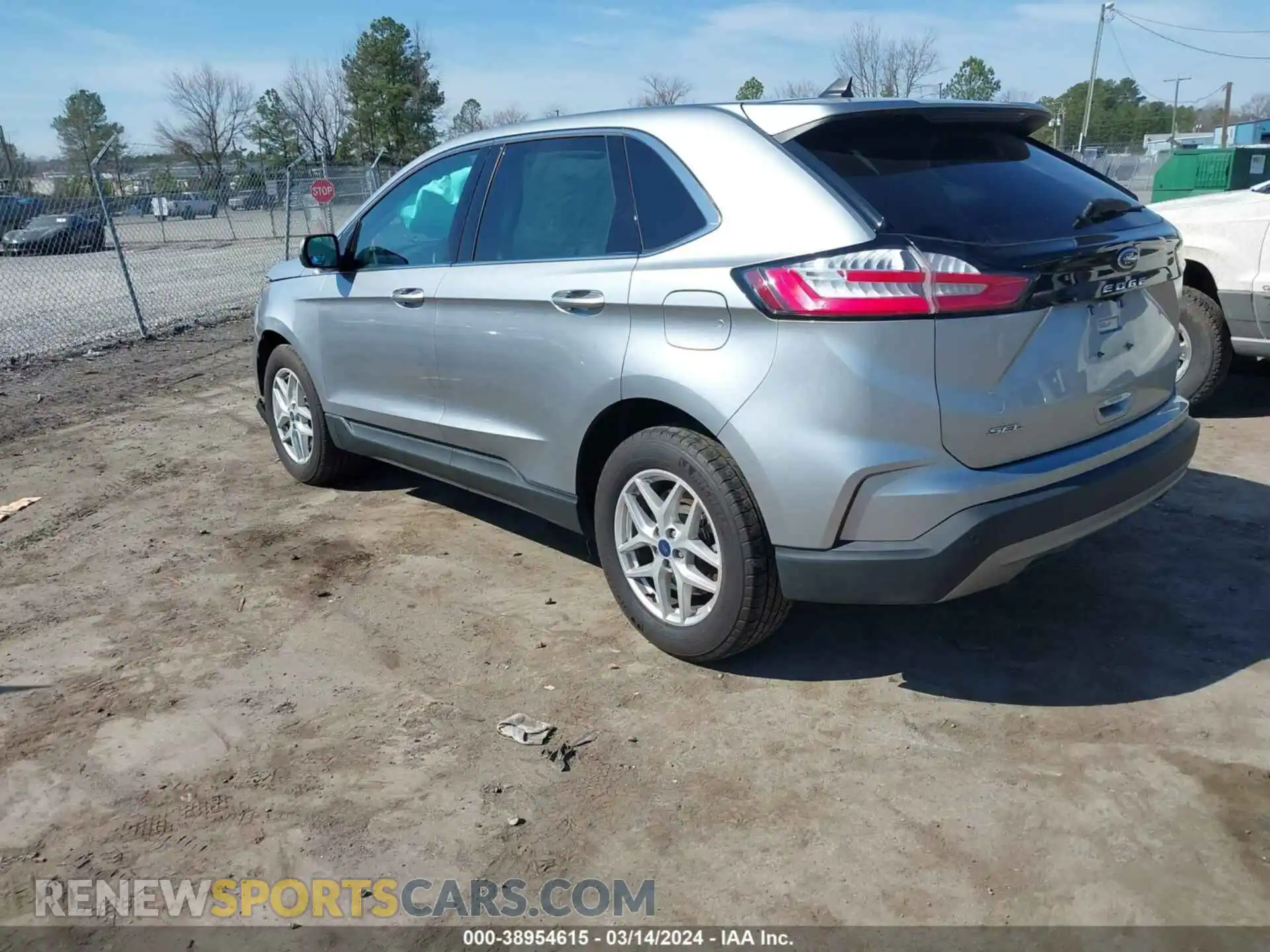 3 Фотография поврежденного автомобиля 2FMPK4J91NBA64868 FORD EDGE 2022