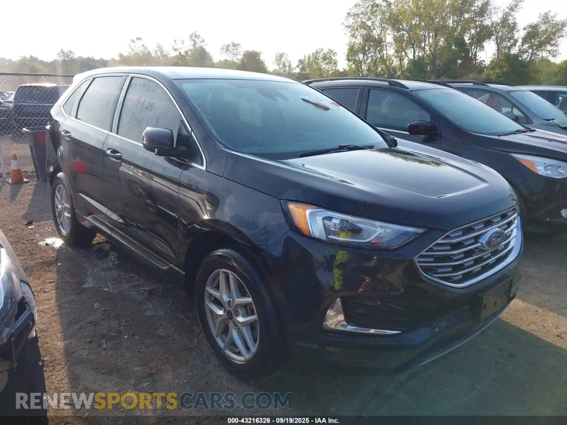 1 Photograph of a damaged car 2FMPK4J93NBA37221 FORD EDGE 2022