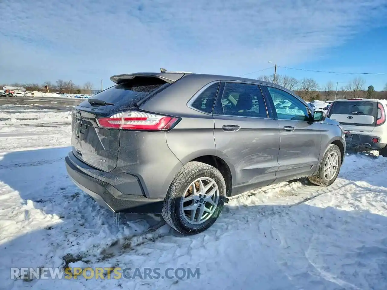 3 Photograph of a damaged car 2FMPK4J93NBA63298 FORD EDGE 2022