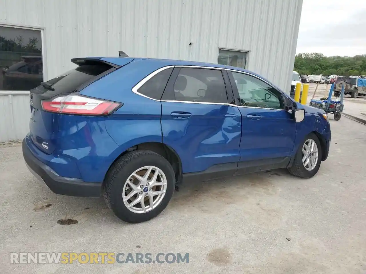 3 Photograph of a damaged car 2FMPK4J94NBA54139 FORD EDGE 2022