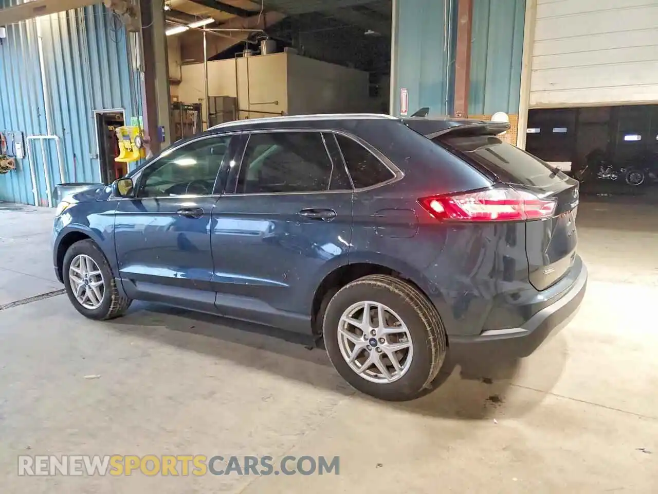 2 Фотография поврежденного автомобиля 2FMPK4J95NBA25183 FORD EDGE 2022