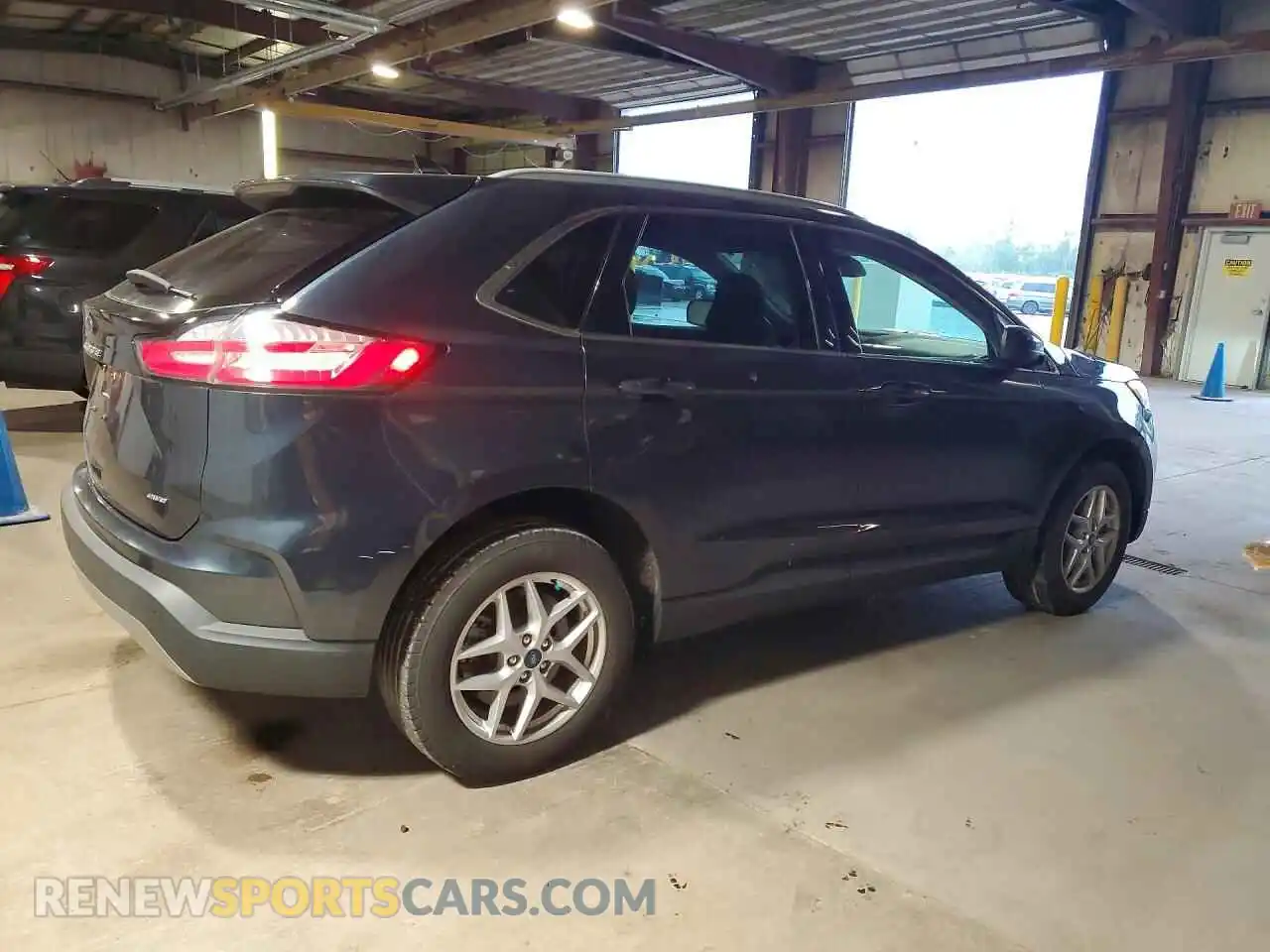 3 Фотография поврежденного автомобиля 2FMPK4J95NBA25183 FORD EDGE 2022