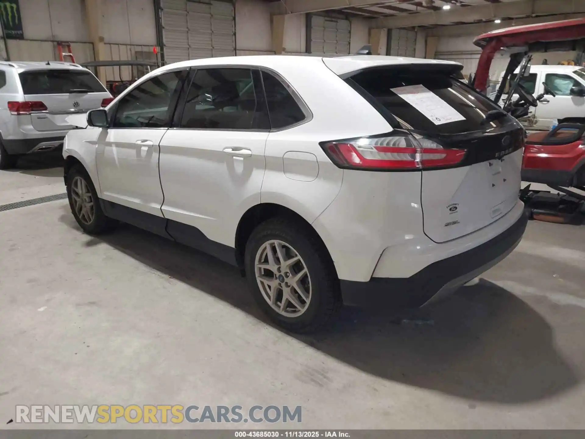 3 Photograph of a damaged car 2FMPK4J95NBA98473 FORD EDGE 2022