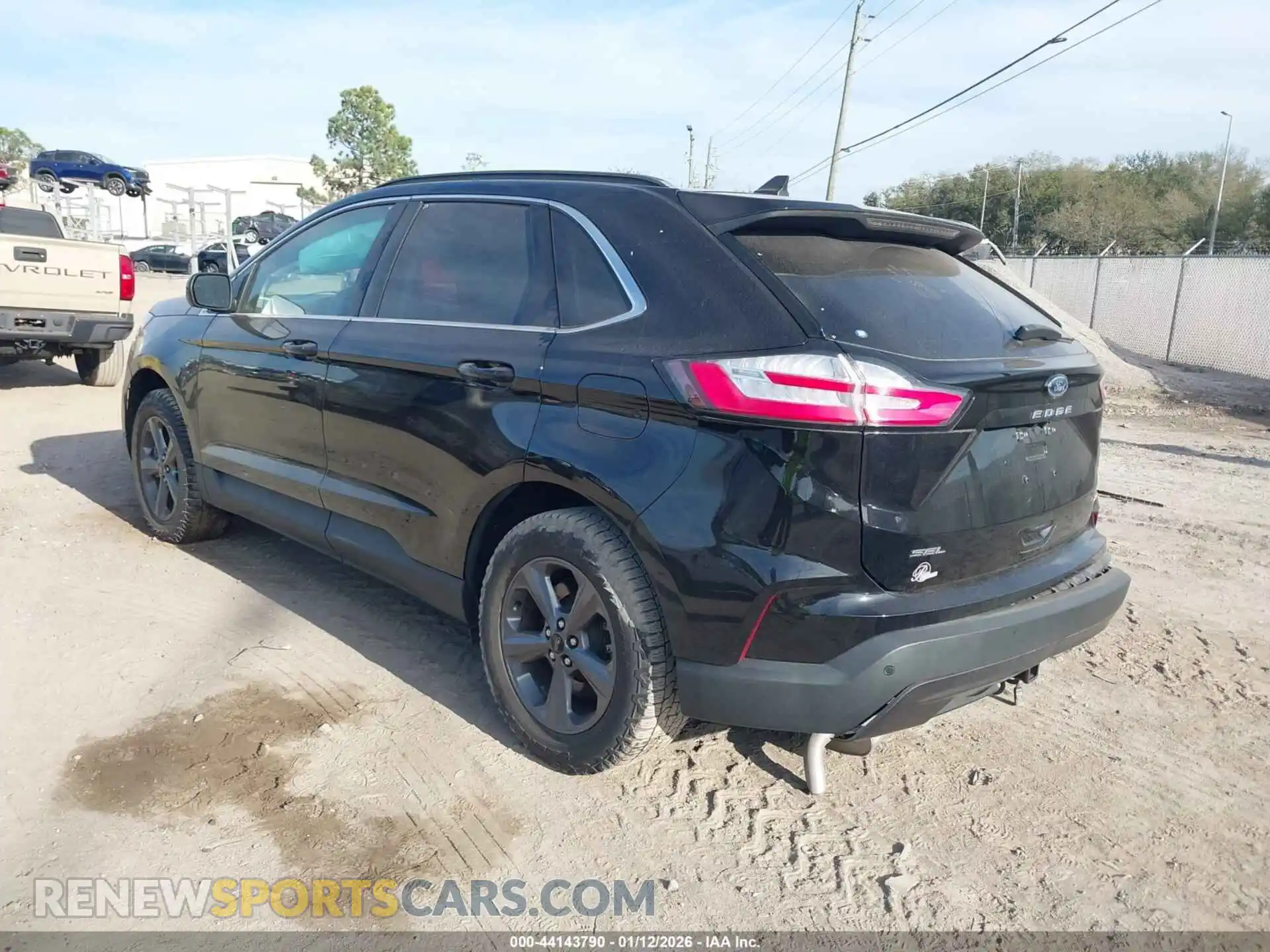 3 Photograph of a damaged car 2FMPK4J96NBA35334 FORD EDGE 2022