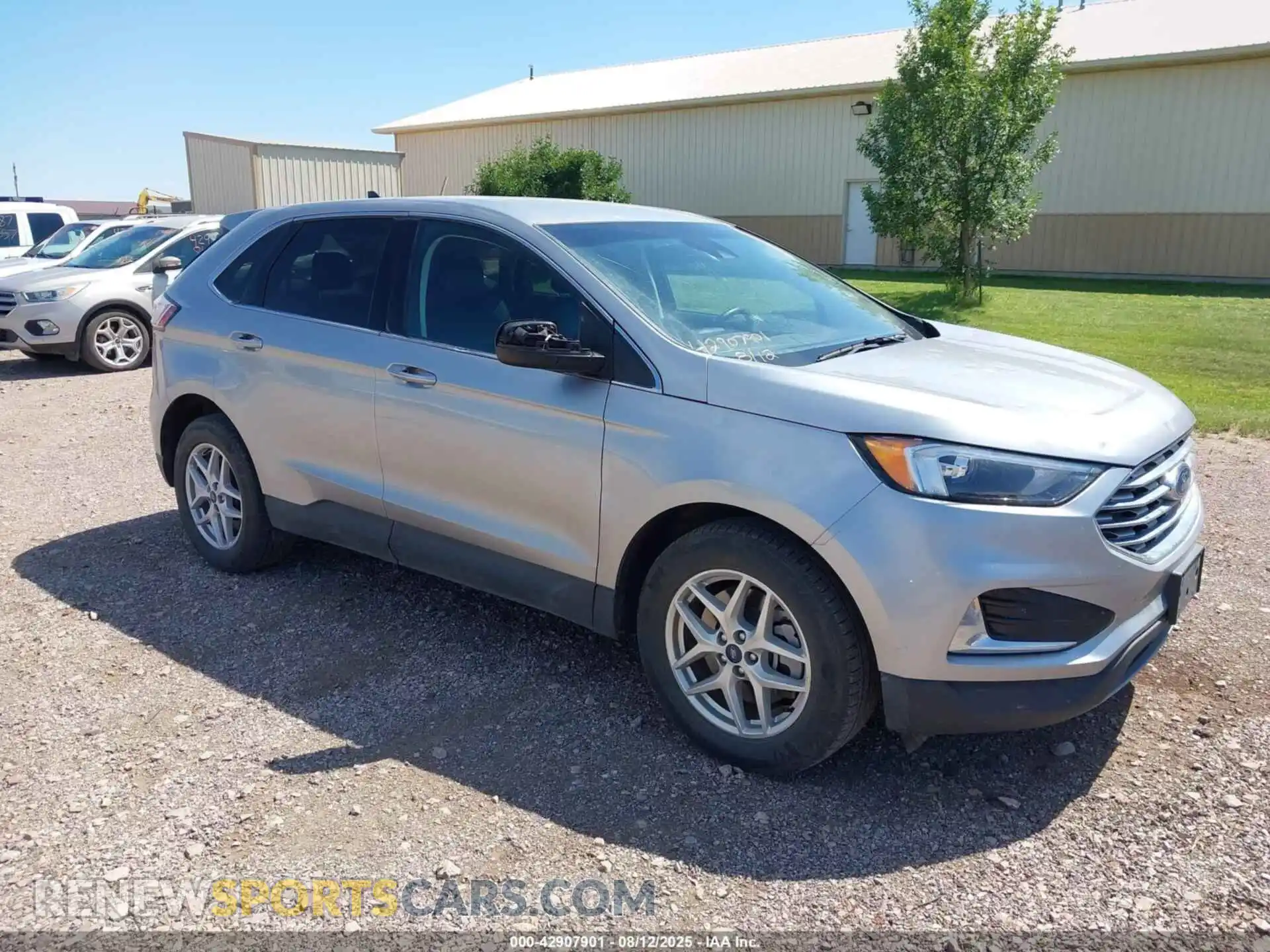 1 Photograph of a damaged car 2FMPK4J96NBA54675 FORD EDGE 2022