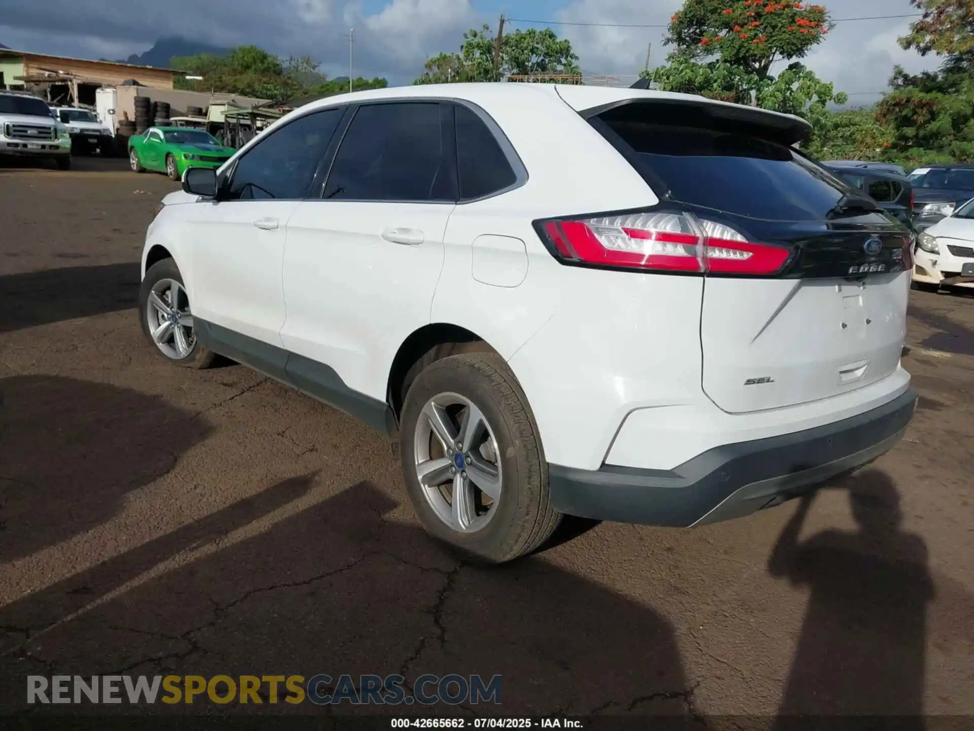 3 Photograph of a damaged car 2FMPK4J96NBA58628 FORD EDGE 2022