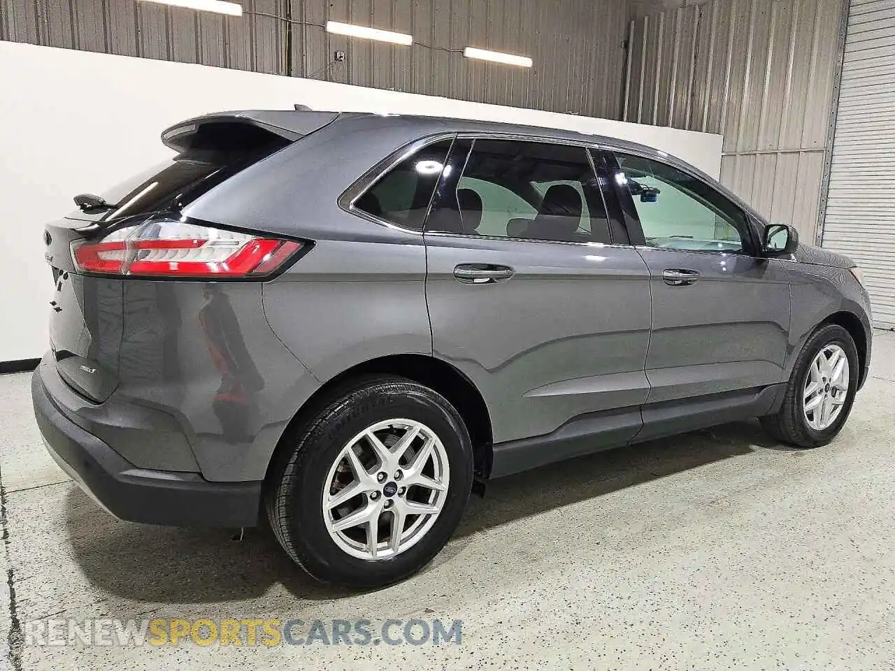 3 Photograph of a damaged car 2FMPK4J97NBA54118 FORD EDGE 2022