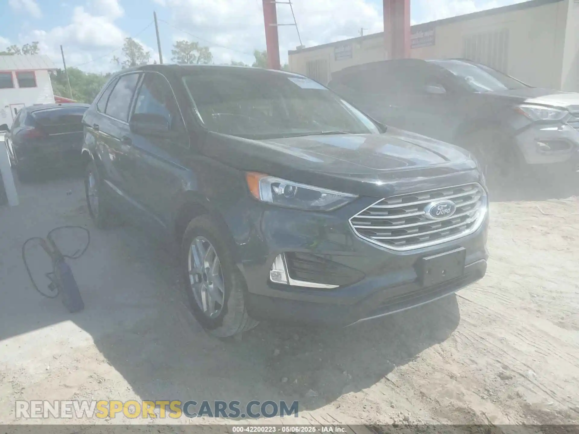 1 Photograph of a damaged car 2FMPK4J98NBA72773 FORD EDGE 2022