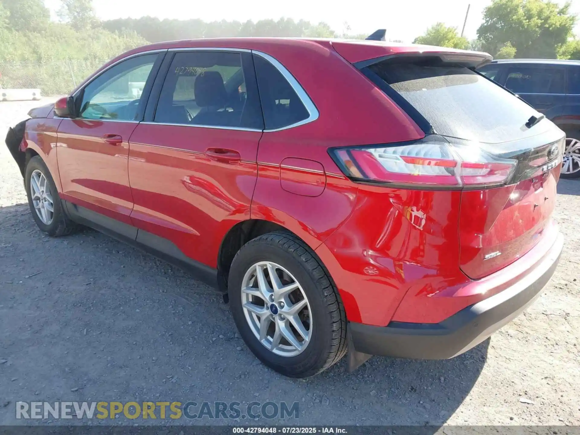 3 Photograph of a damaged car 2FMPK4J98NBA72952 FORD EDGE 2022