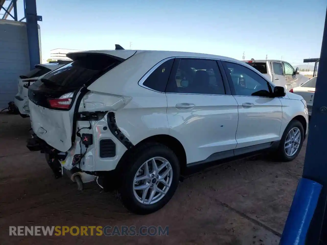 3 Photograph of a damaged car 2FMPK4J98NBA75088 FORD EDGE 2022