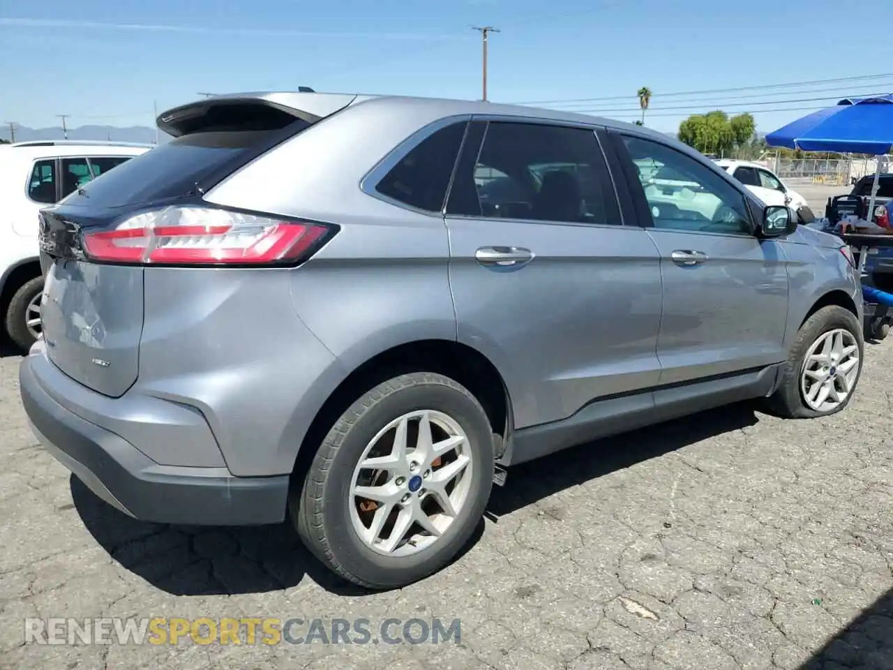3 Photograph of a damaged car 2FMPK4J9XNBA40729 FORD EDGE 2022