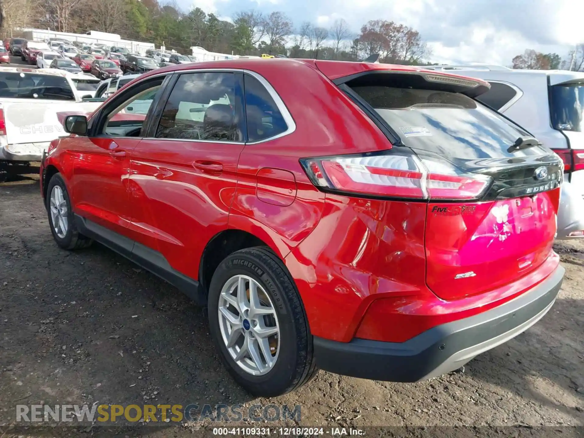 3 Photograph of a damaged car 2FMPK4J9XNBA46627 FORD EDGE 2022