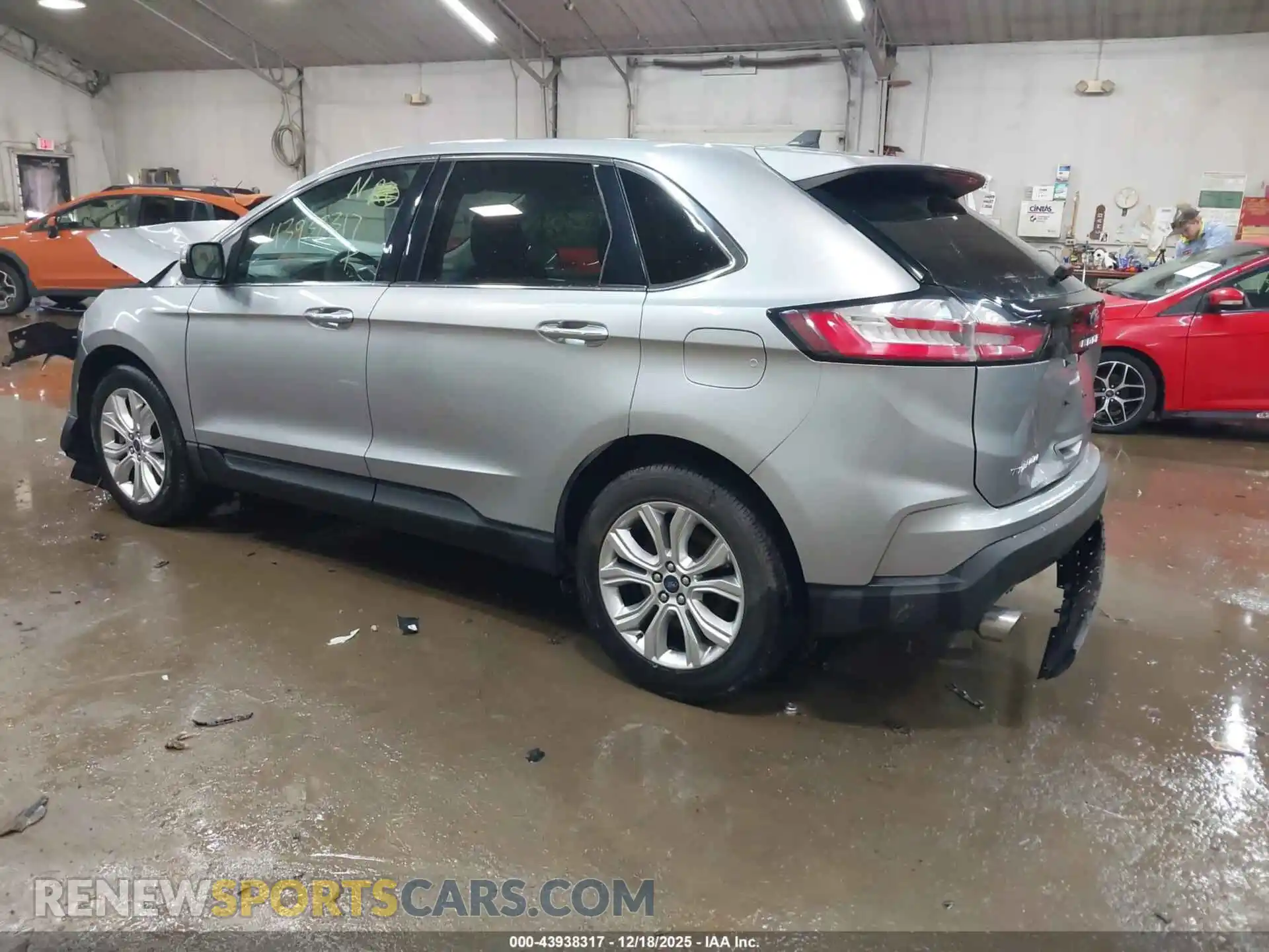 3 Photograph of a damaged car 2FMPK4K92NBA62657 FORD EDGE 2022