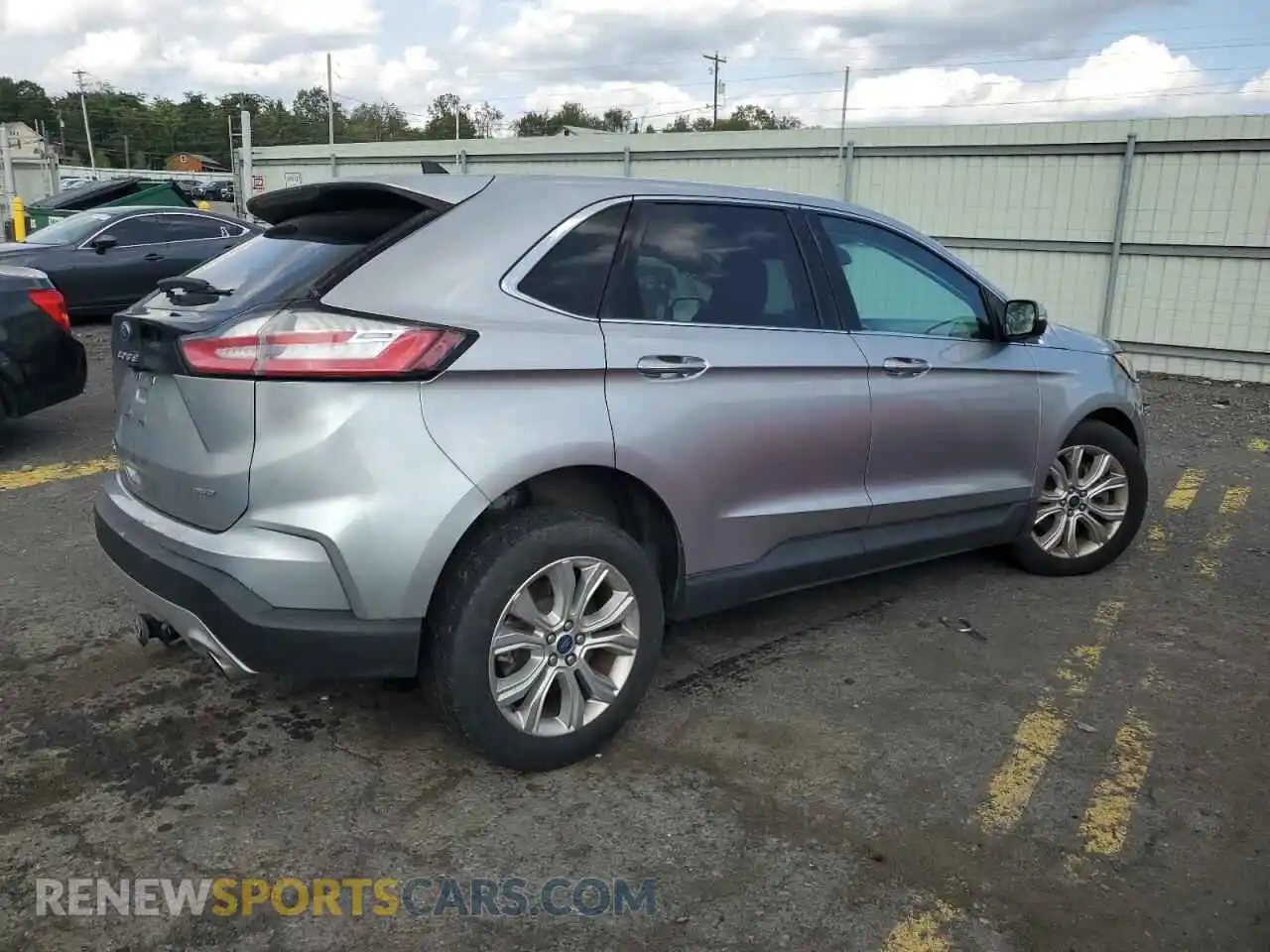 3 Photograph of a damaged car 2FMPK4K93NBA10728 FORD EDGE 2022