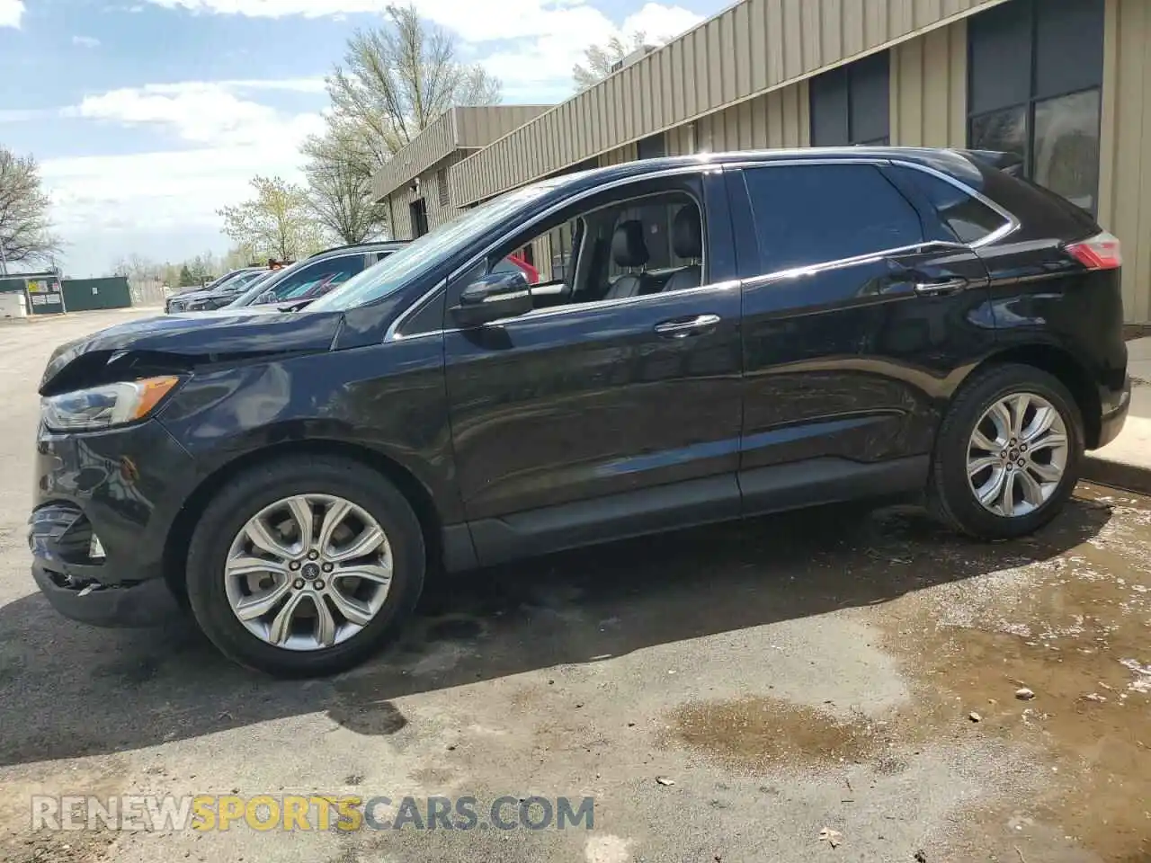 1 Photograph of a damaged car 2FMPK4K93NBA55989 FORD EDGE 2022