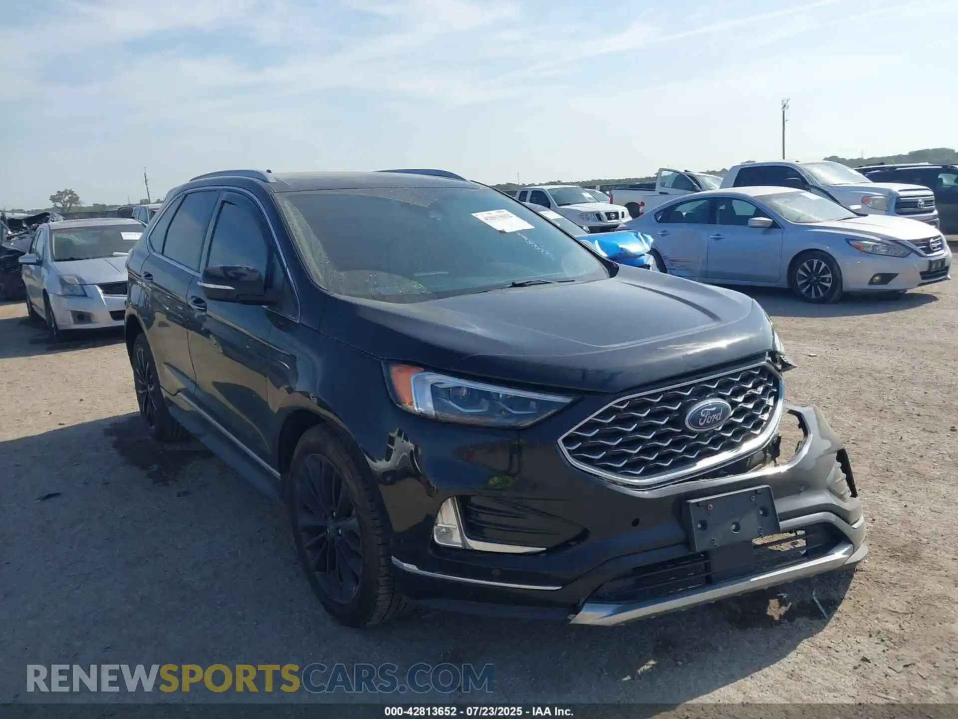 1 Photograph of a damaged car 2FMPK4K95NBA23156 FORD EDGE 2022